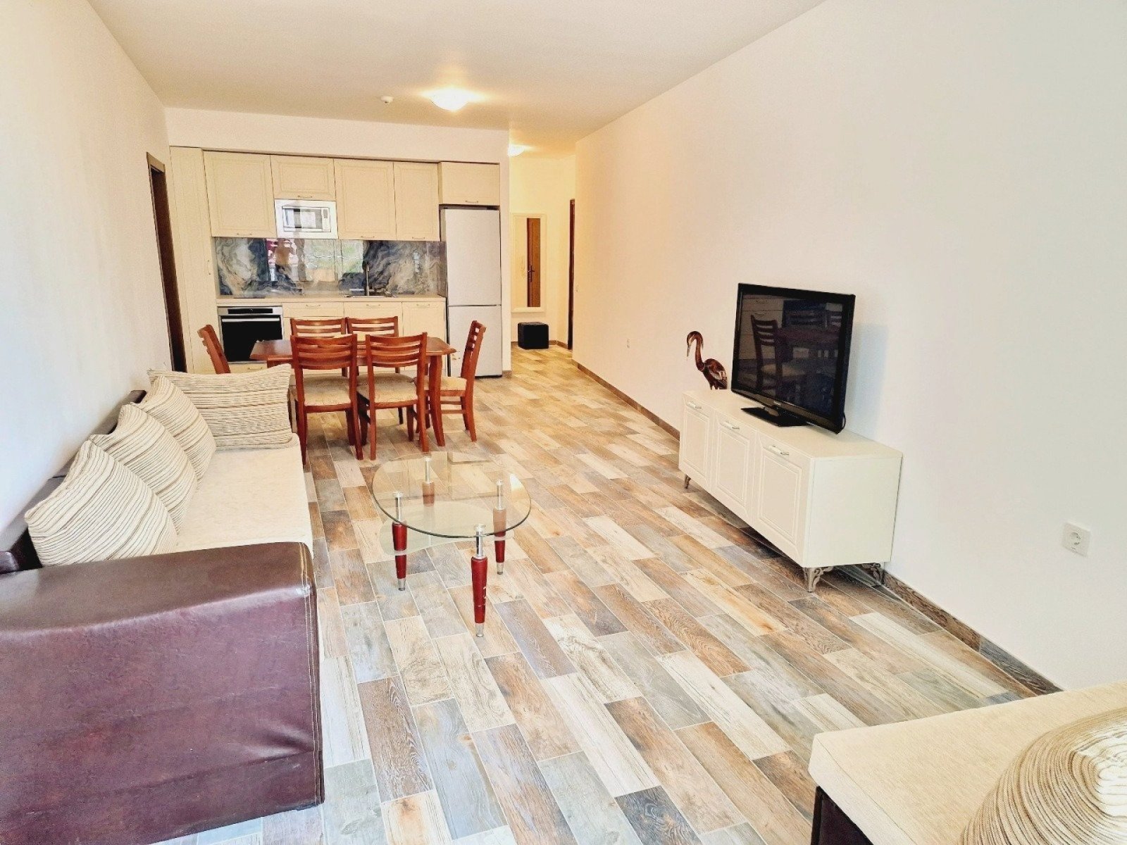 3-room apartment with sea view, two bathrooms, directly on the beach – Silver Beach Complex, Byala, Bulgaria