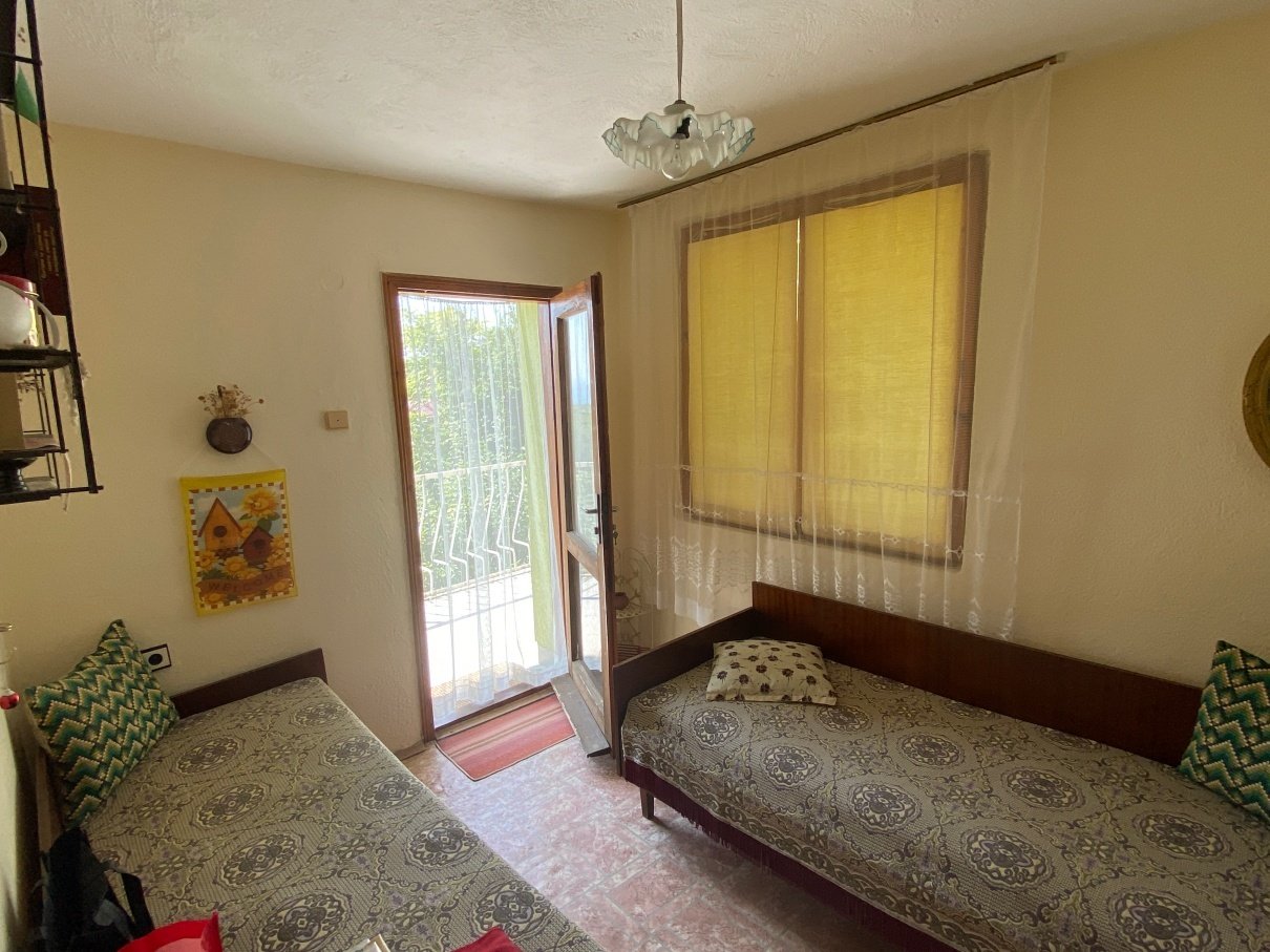 2 semi-detached houses in Balchik with a sea view