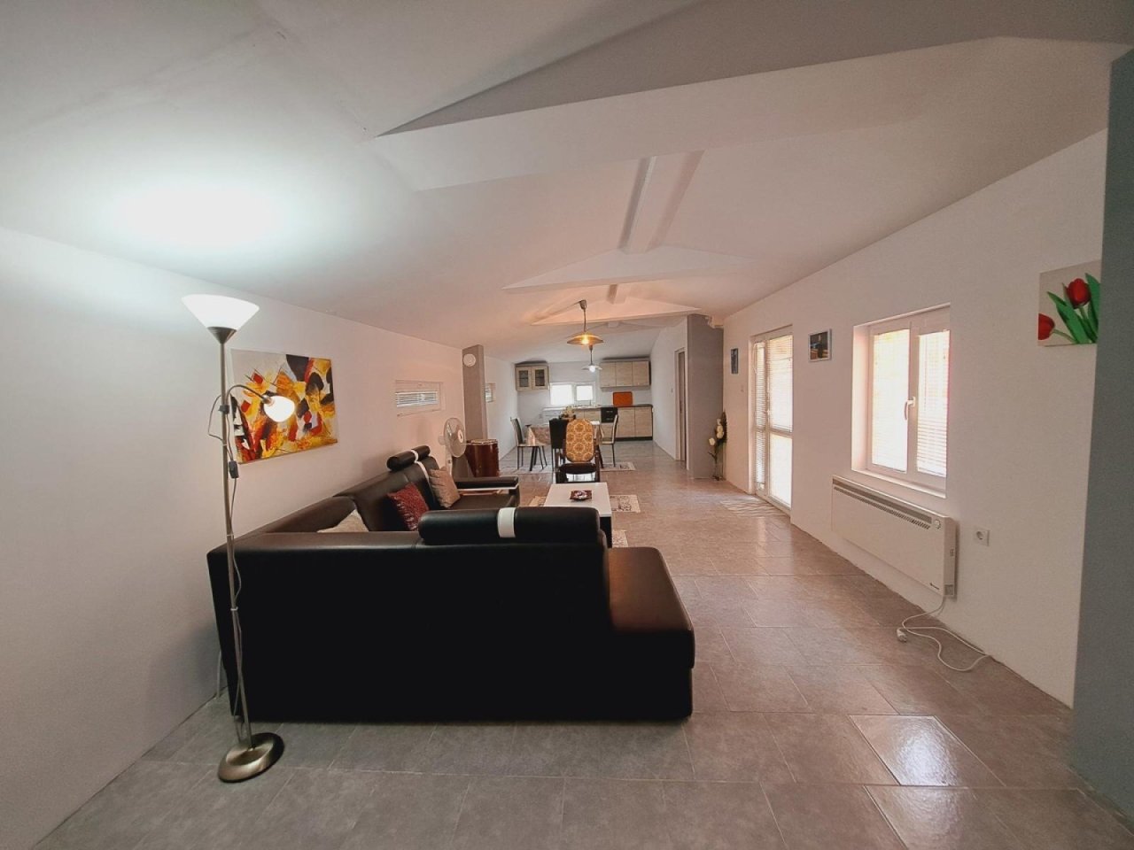 16370 176008405668e8c058082a6 w1920