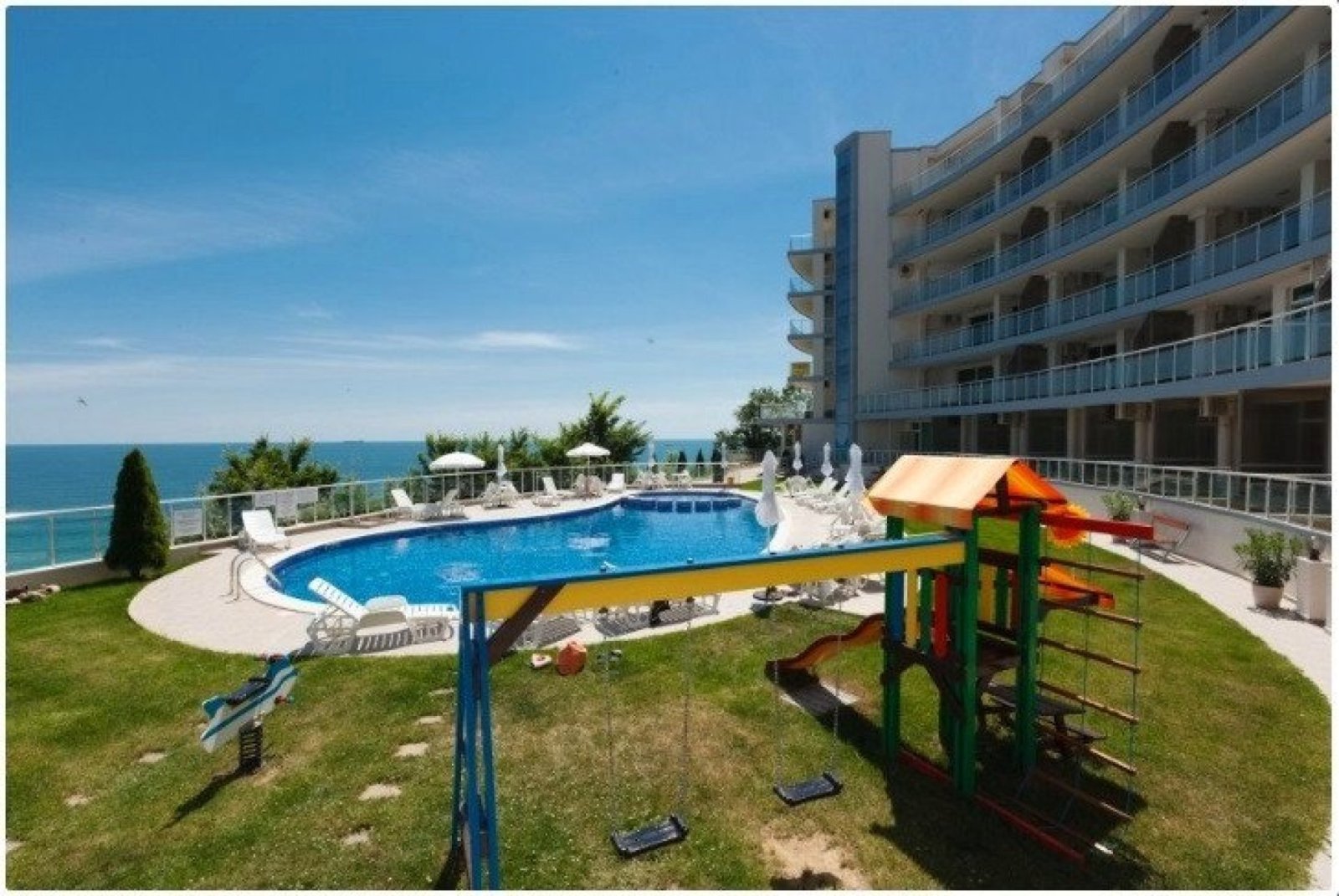 Spacious 2-room apartment with sea view in an exclusive complex on the first line of the sea – Obzor Beach Resort, Bulgaria