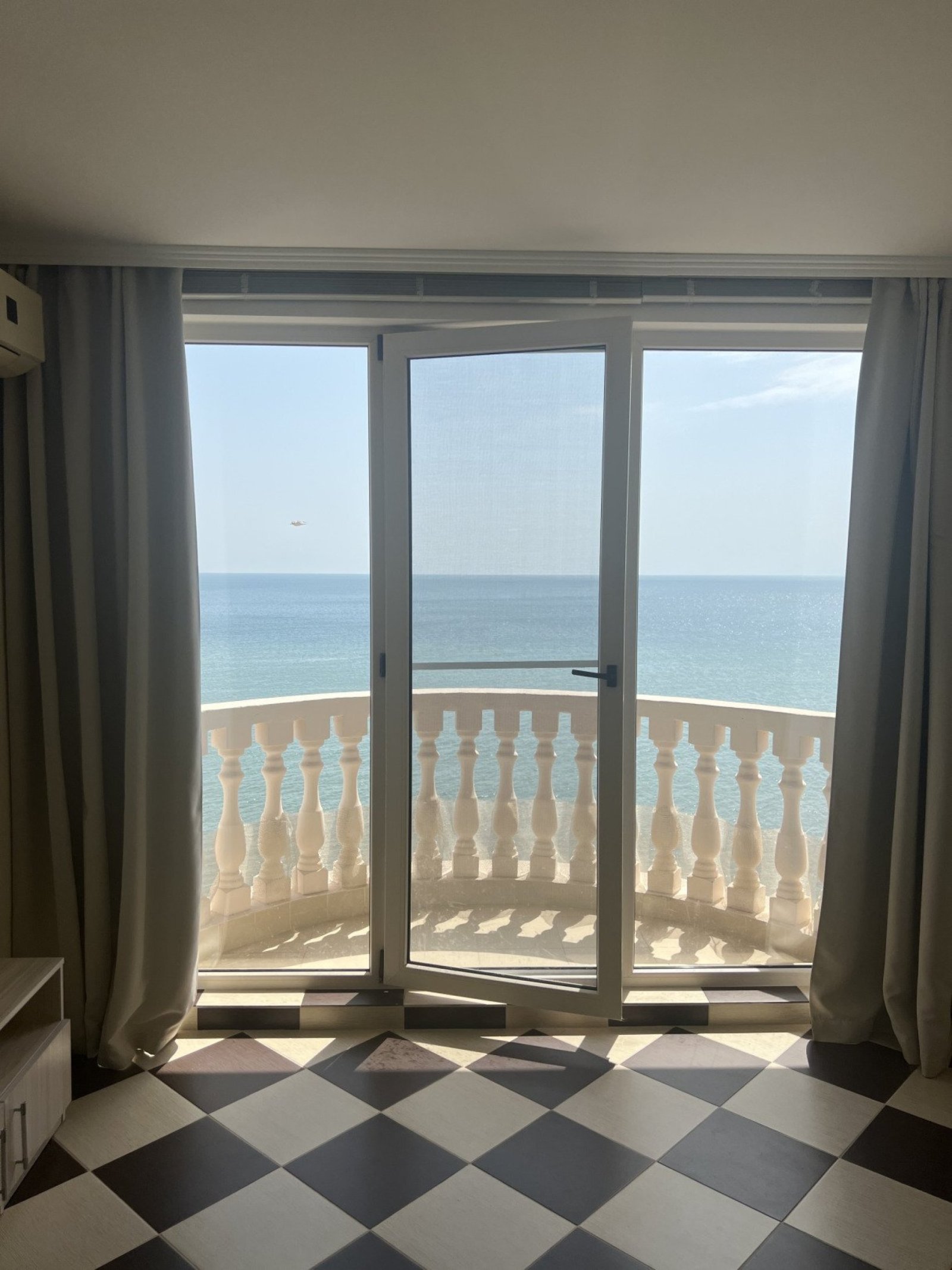 Apartment with incredible sea views – your new home in the Royal Marina complex, Elenite, Bulgaria