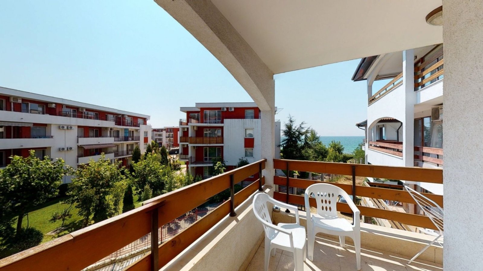 Spacious two-bedroom apartment with a sea view in Robinson Beach complex, Bulgaria.
