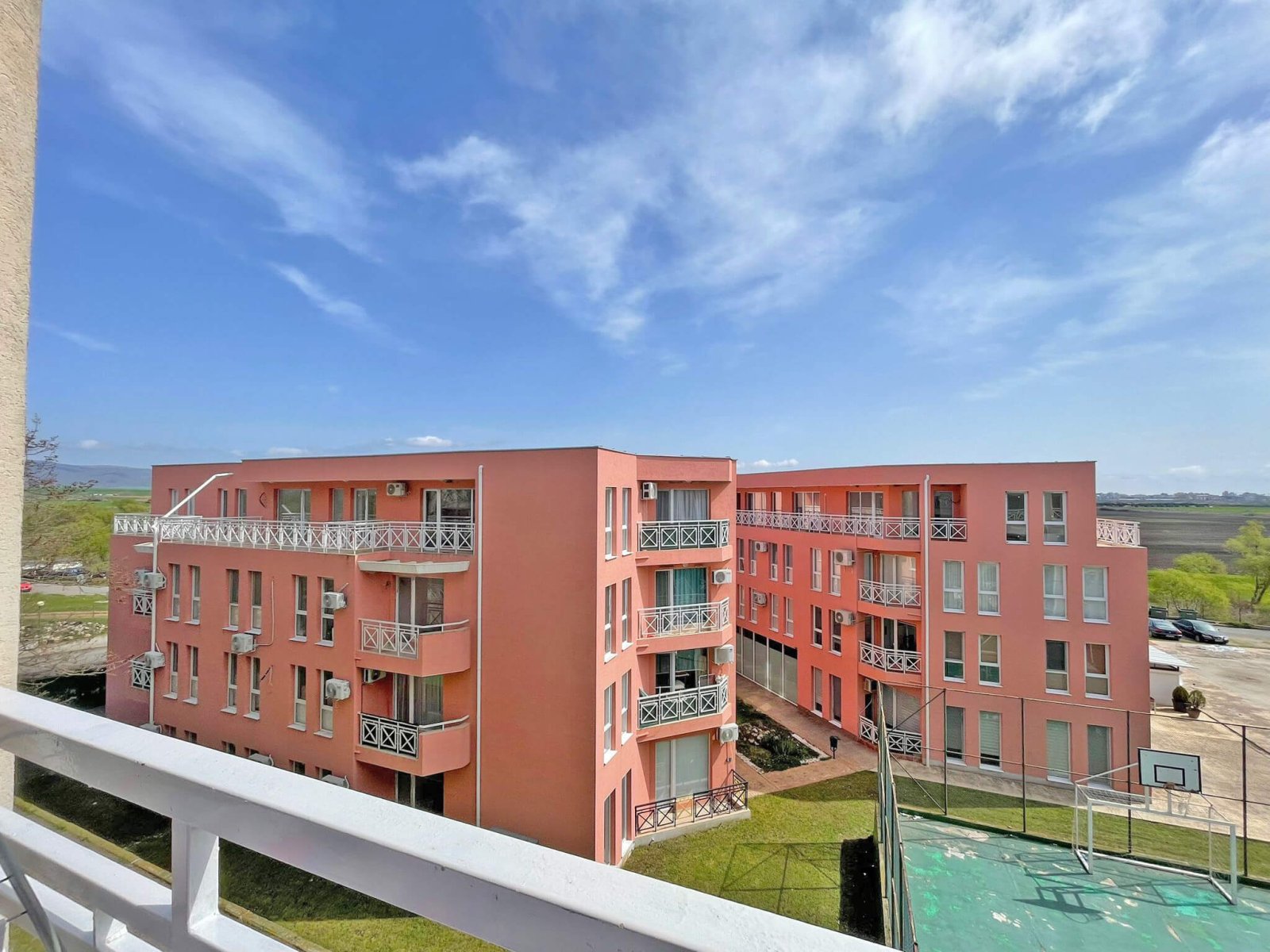 Two-room apartment in the Sunny Day 6 complex, Sunny Beach, Bulgaria