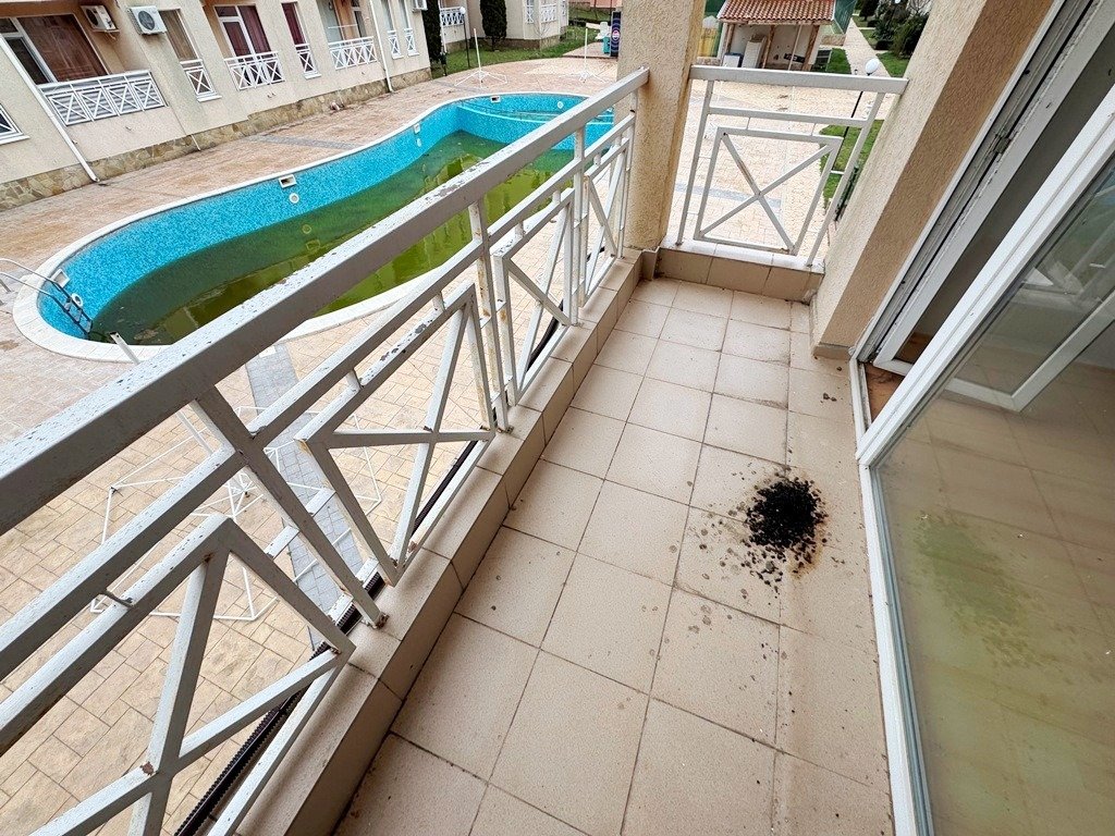 Large Studio with Pool View & Balcony | Sunny Day 6 | Great Investment
