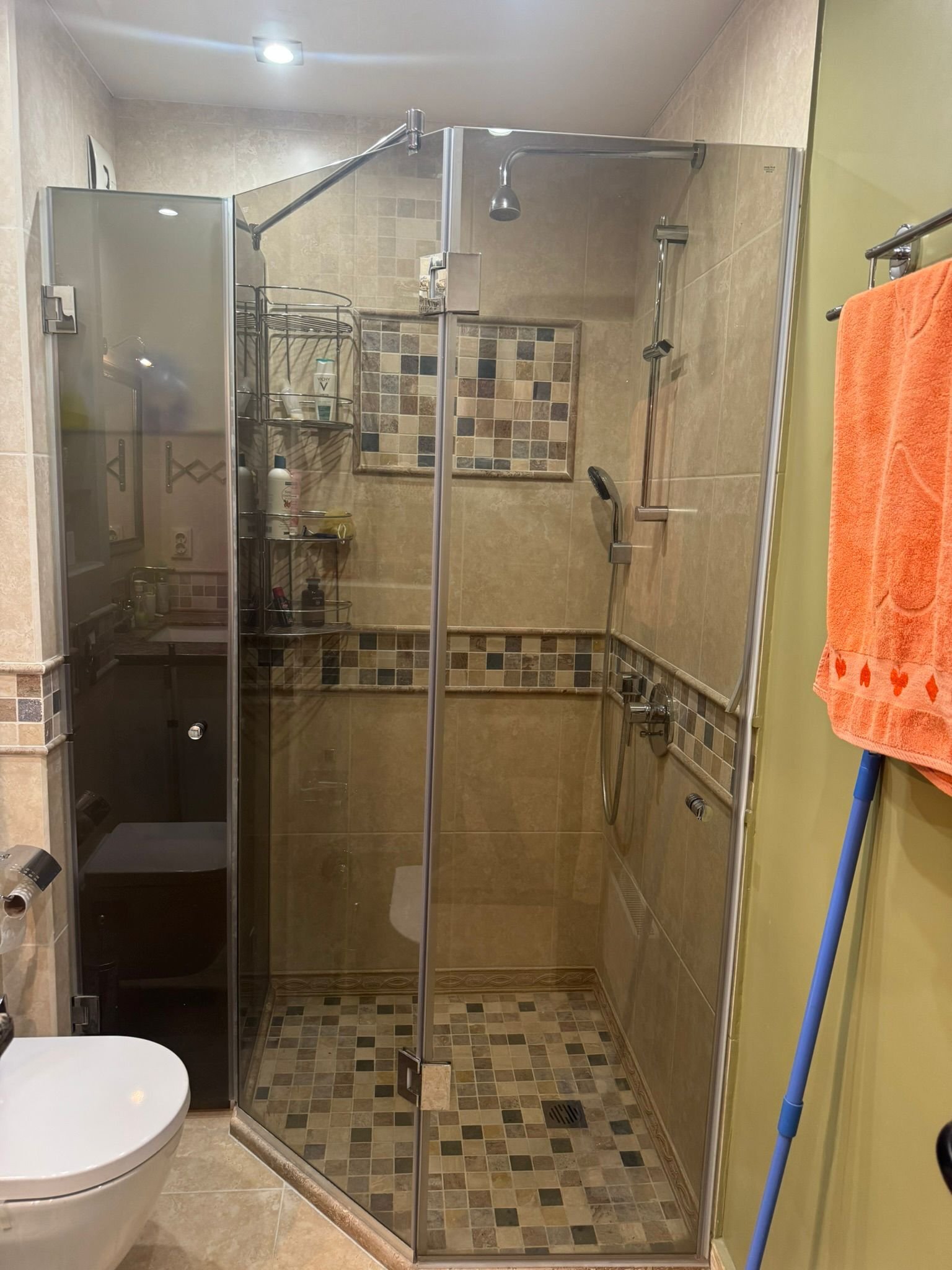 3-room apartment for long-term rent starting from 1 year in Burgas, Bulgaria