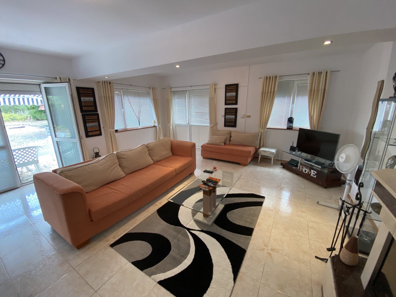 Huge house 20 min from Balchik and the sea