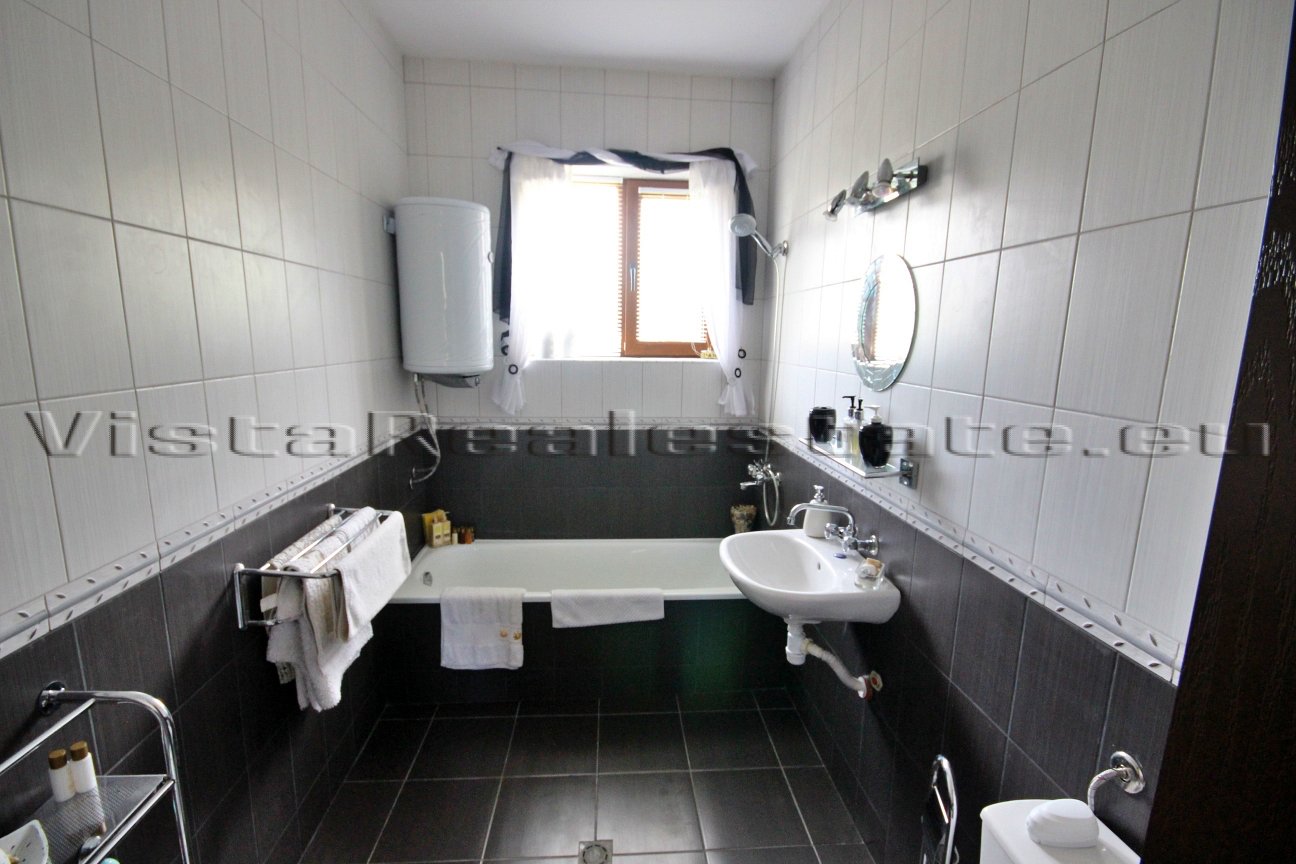 Two newly built houses just 20 min from Balchik and the sea