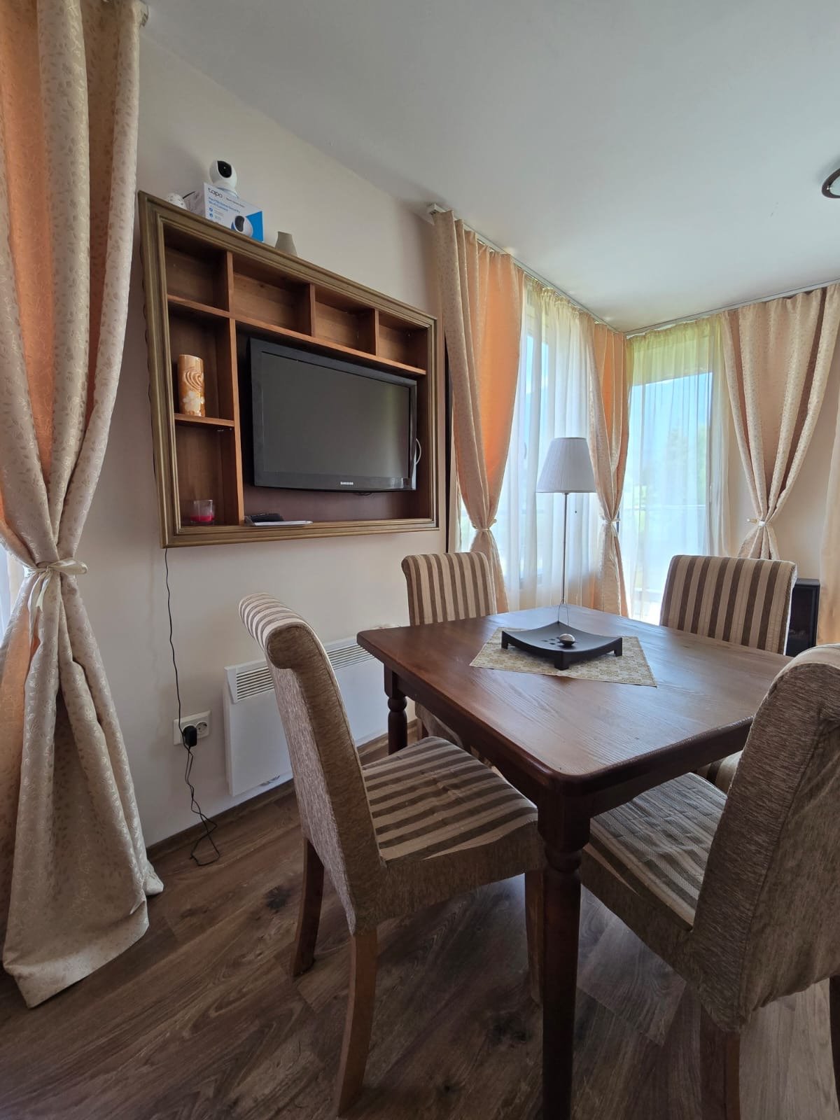 Spacious three-room apartment with mountain views in the luxury complex Cornelia Boutique & SPA, Bansko