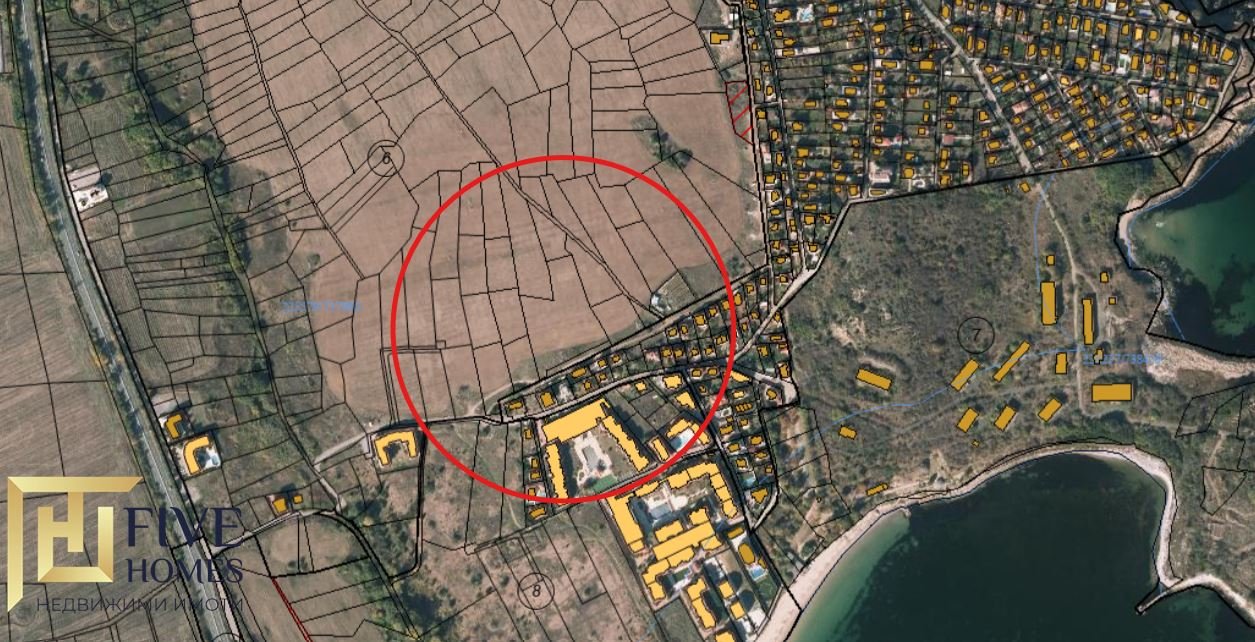 Large flat plot of land in the town of Chernomorets facing the road, Akladi area, Regulated Land Title