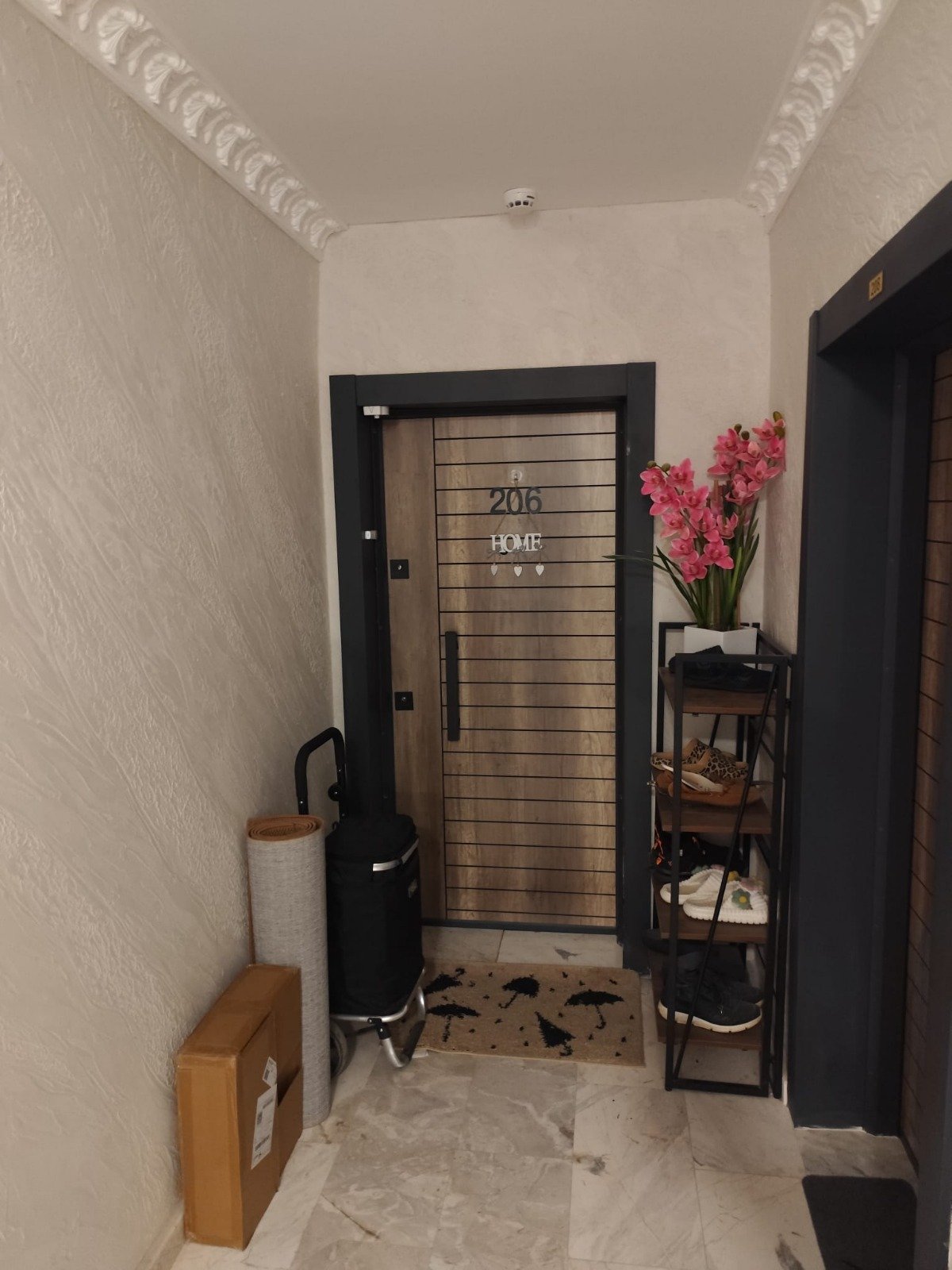 A two-bedroom apartment for sale in the Magnolia 6 complex - luxury, comfort and excellent location!