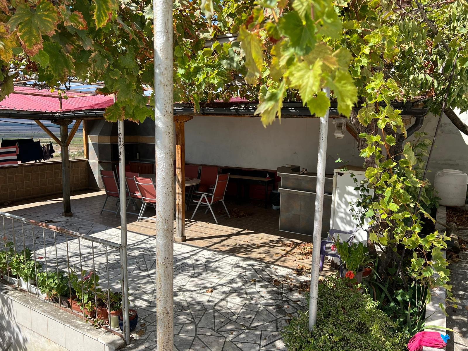 Impressive four-story house with a pool and sea views and a beautiful garden in Košaritsa