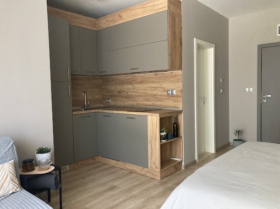 Fully furnished studio with beautiful sea and pool views, new, luxurious complex