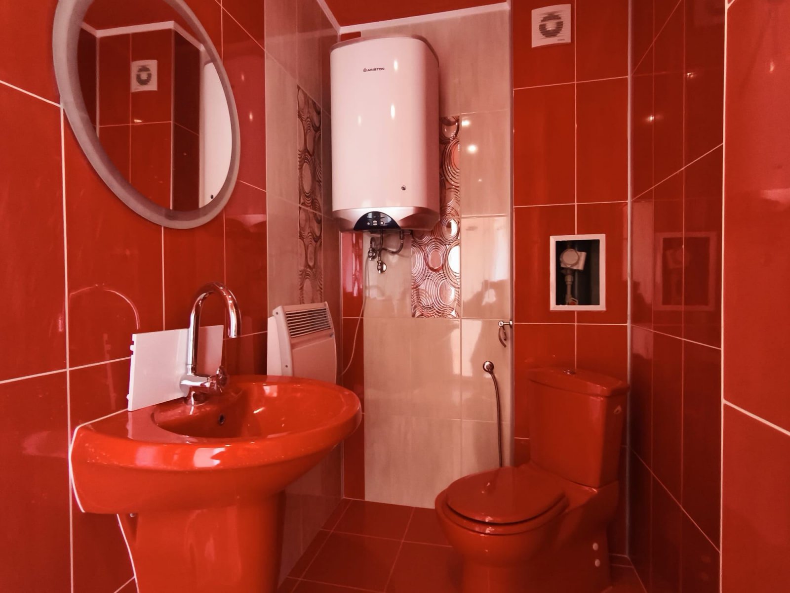 Spacious apartment in the old part of Pomorie with SEA VIEW + huge bonus terrace