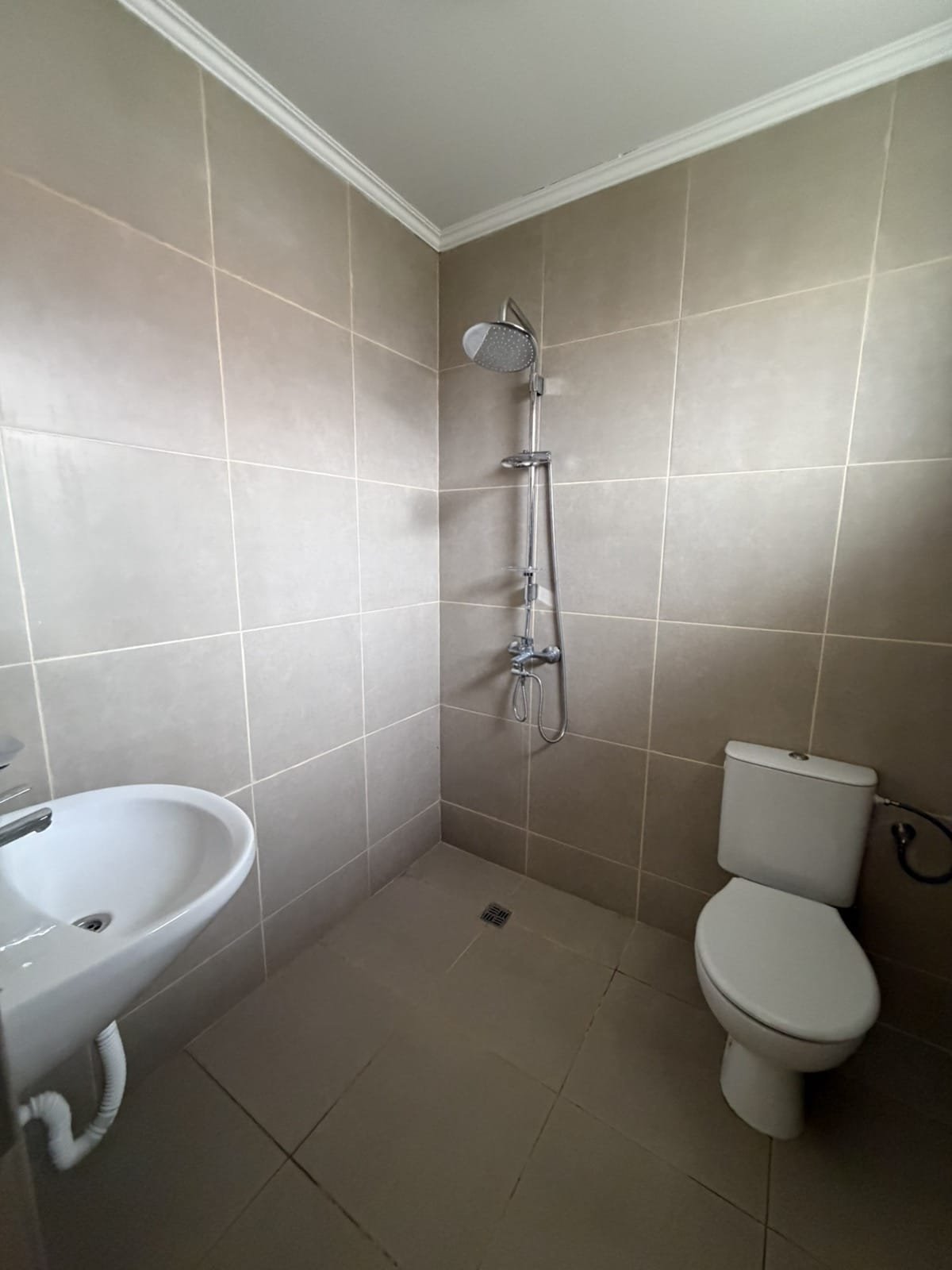 New, fully furnished one-story house near Kableshkov - no maintenance fee