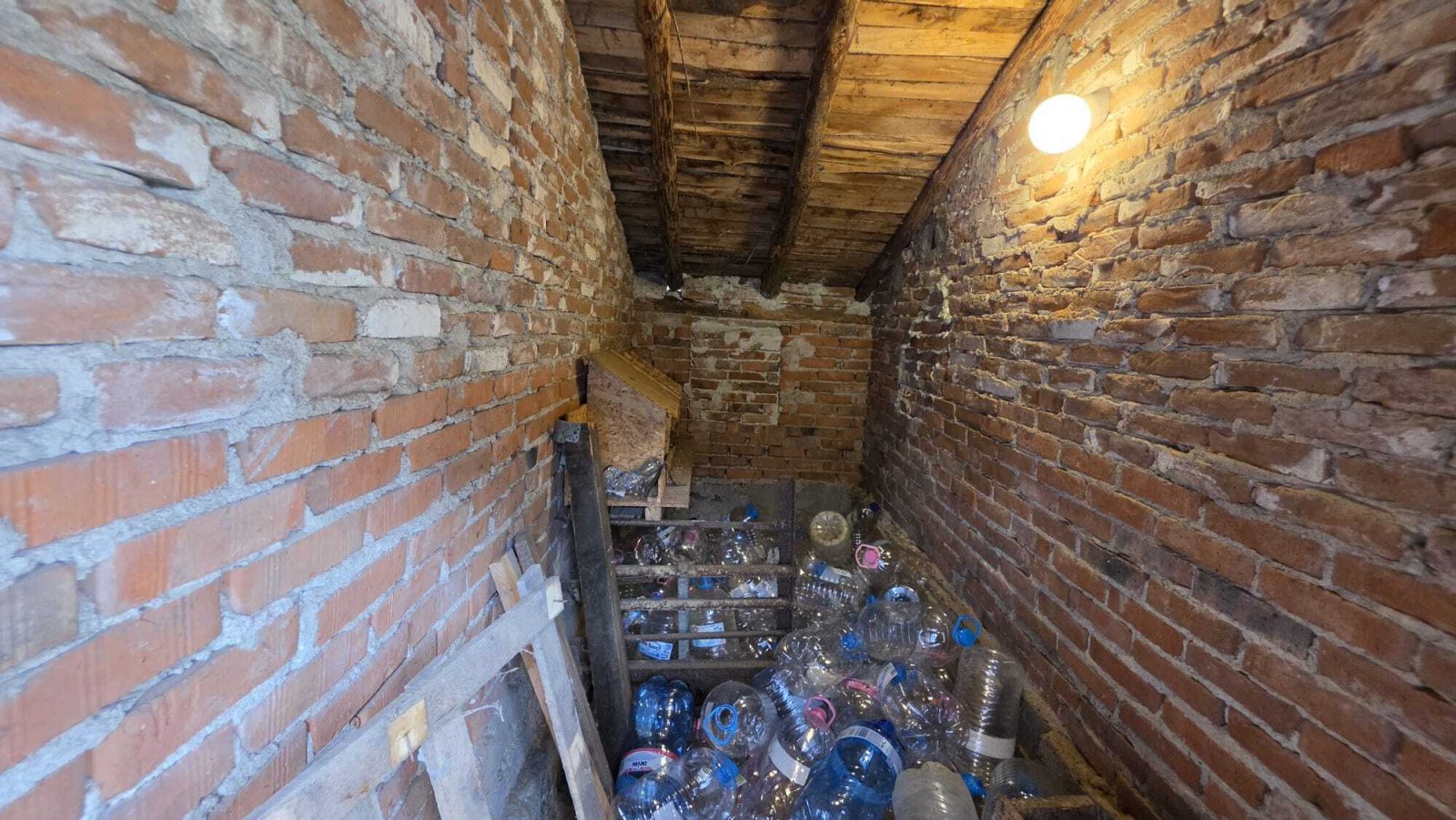 Single-family house with guesthouse in the village of Djulevo, Burgas region, Bulgaria