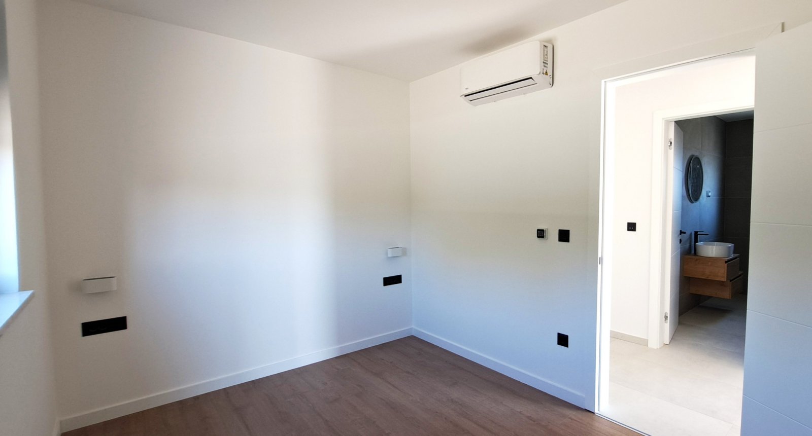 Stylish apartment near the sea – Privlaka