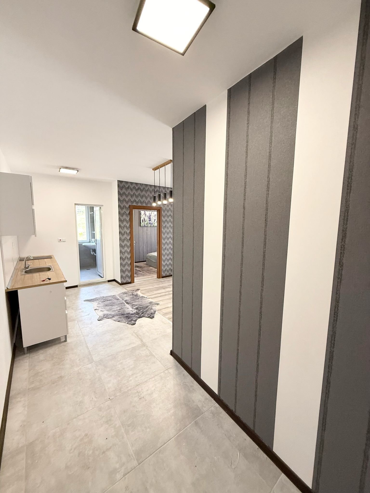 Two-room apartment with a view of the mountains, the pool, and the sea in the Domus Extra complex, Sveti Vlas, Bulgaria