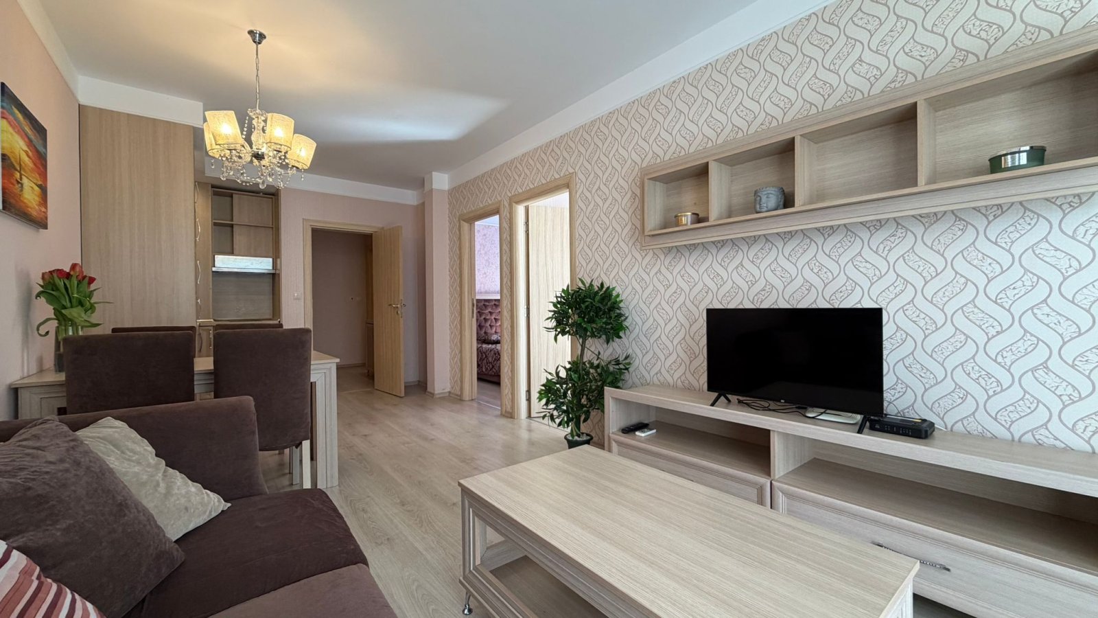 Three-room apartment in the exclusive Harmony Suites 3 complex, Sunny Beach, Bulgaria