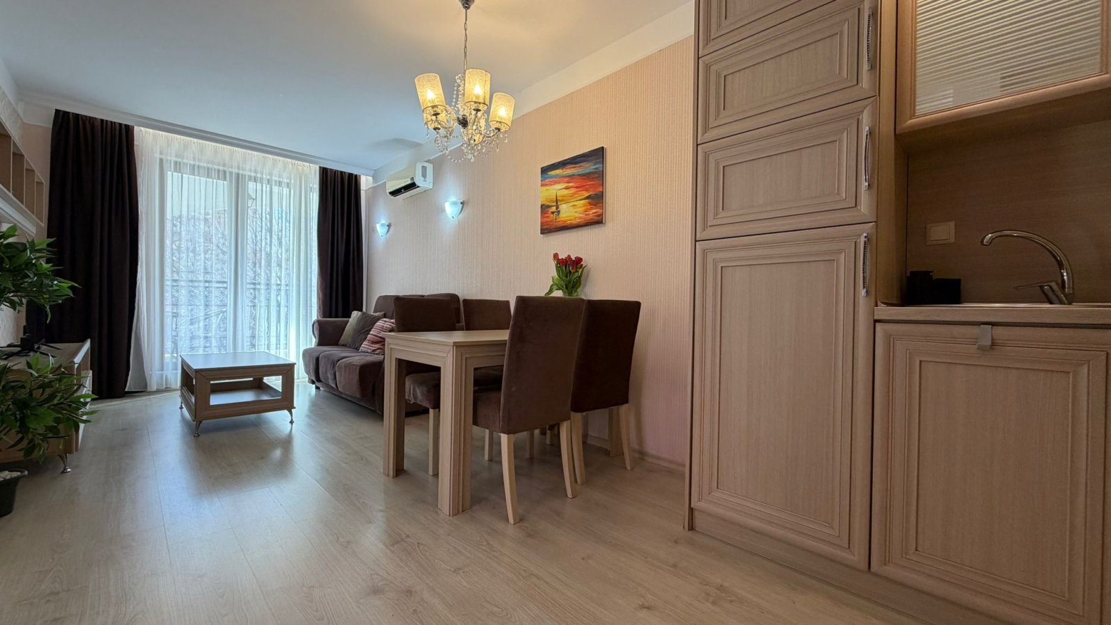 Three-room apartment in the exclusive Harmony Suites 3 complex, Sunny Beach, Bulgaria