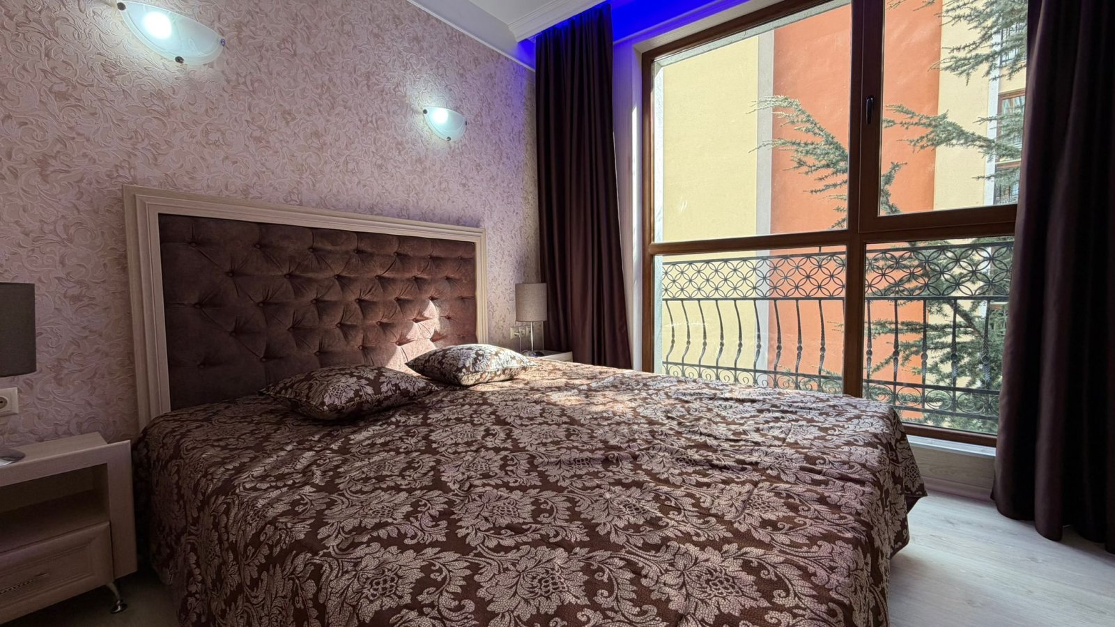 Three-room apartment in the exclusive Harmony Suites 3 complex, Sunny Beach, Bulgaria