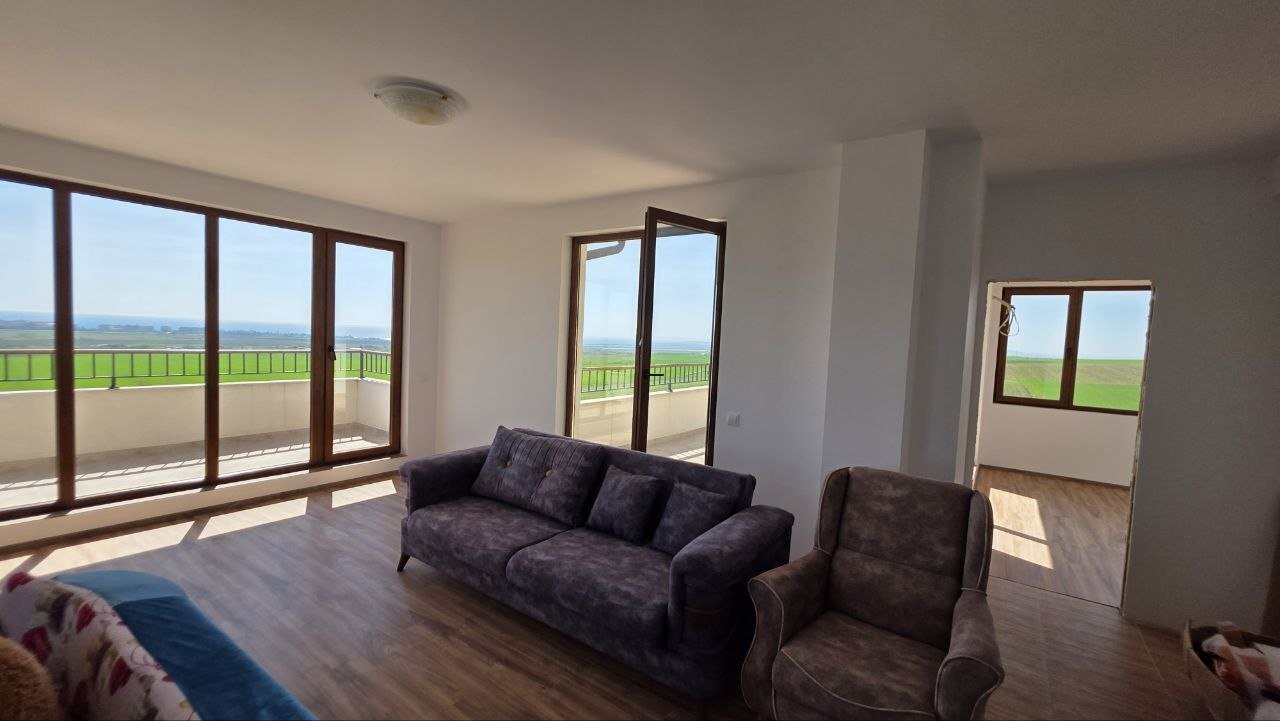 Two-room apartment with sea view in the Vineyards Panorama complex in Aheloy, Bulgaria