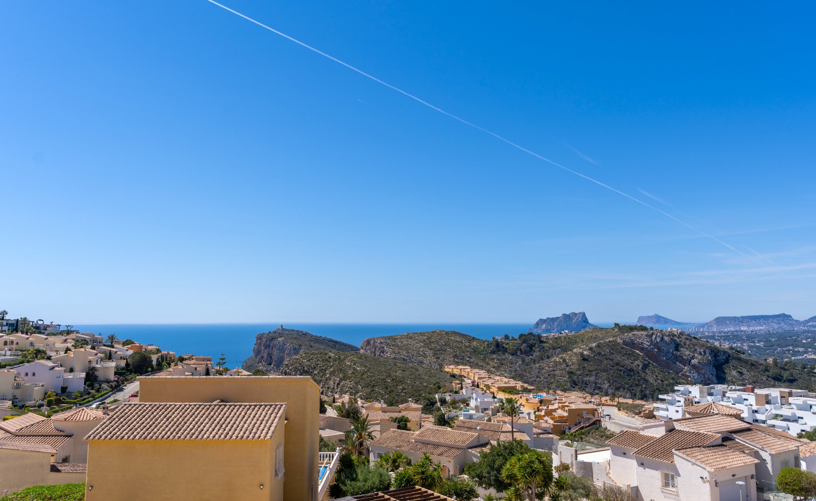 Luxusvilla, 1 km vom Meer entfernt und mit privatem Pool, Cumbre del Sol