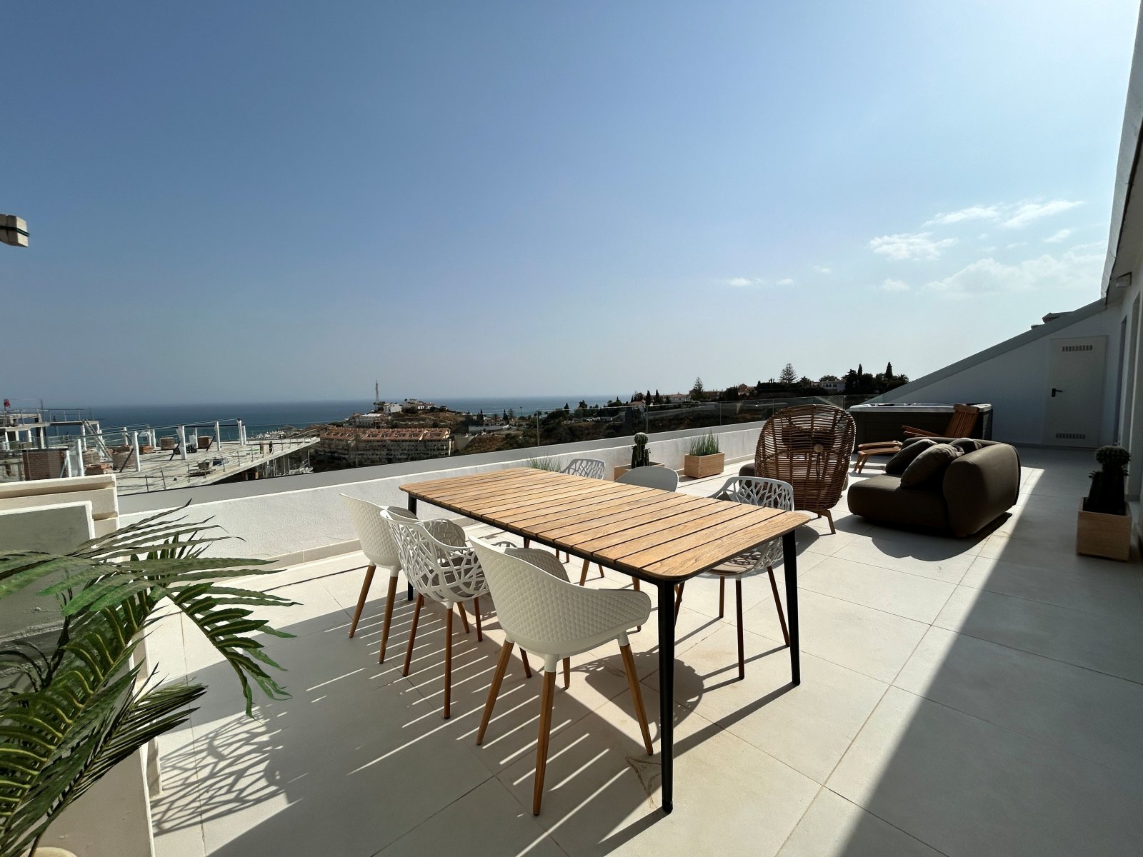 Exclusive apartments and penthouses, 2 km from the beach, Fuengirola