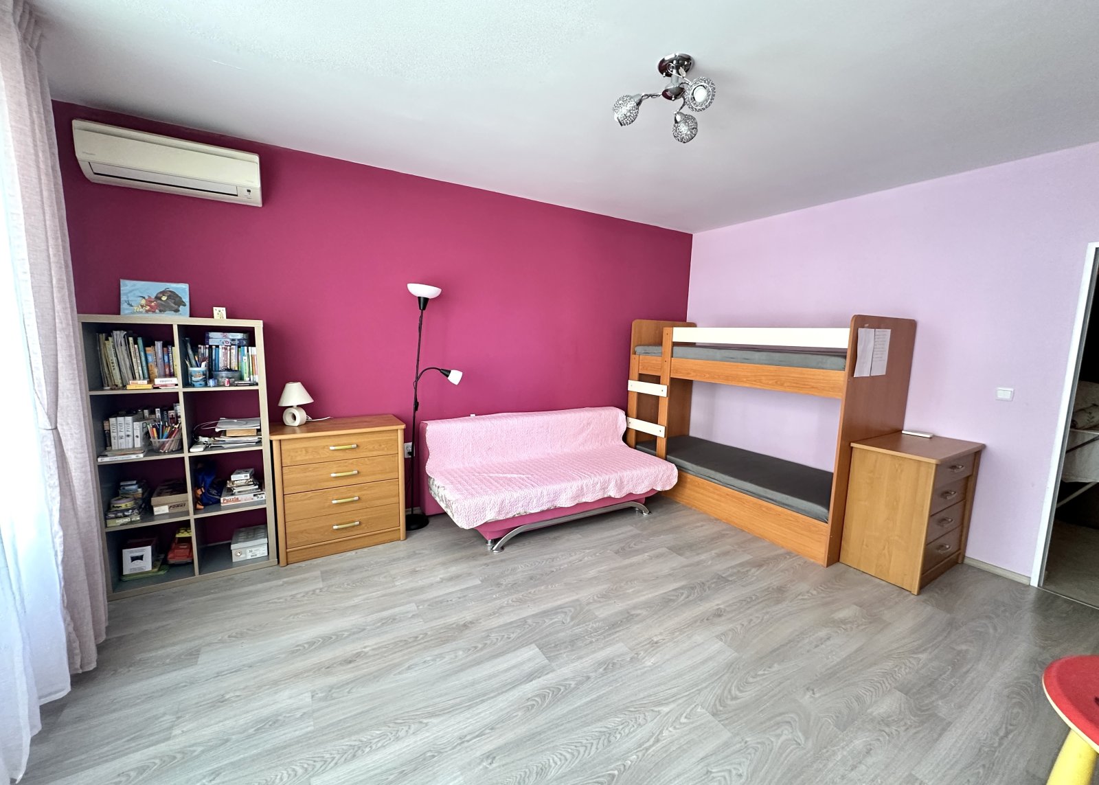 Two-room apartment with partial sea view on Tutkhon Street, Pomorie, Bulgaria