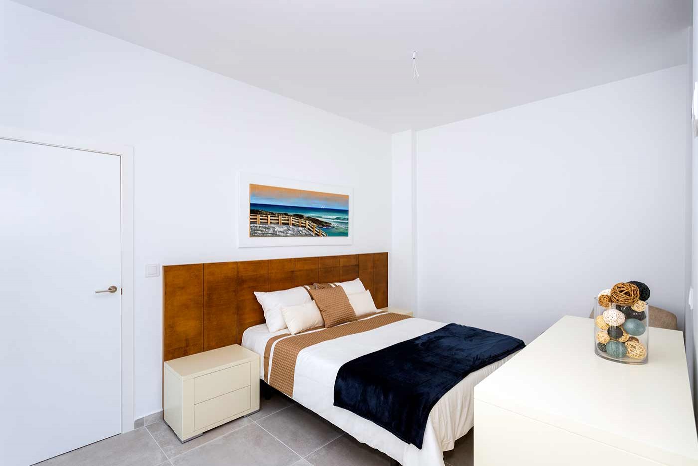 New villa with pool by the beach, Daya Nueva