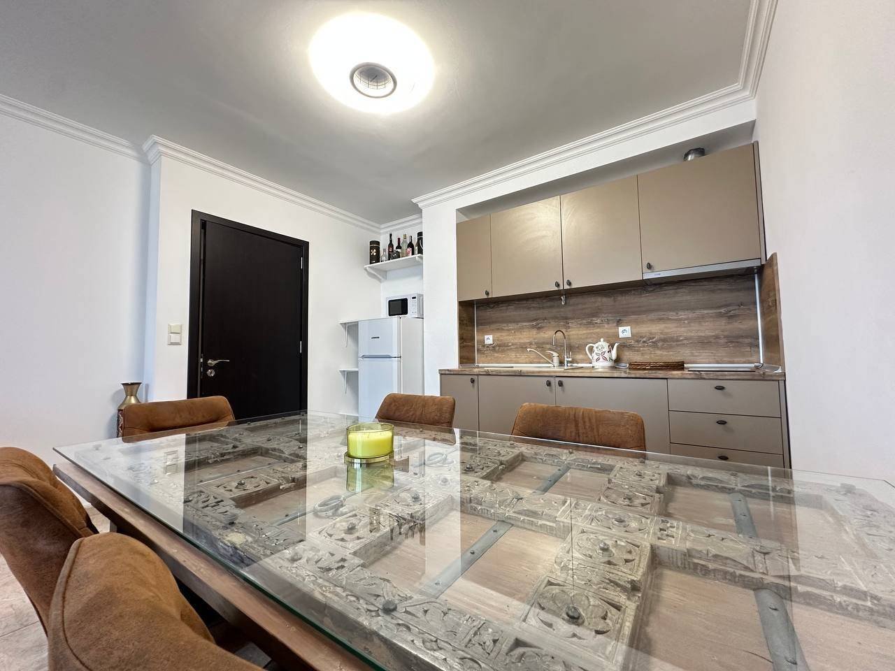 Attractive three-room apartment with sea view in the exclusive Admiral residential complex in Sveti Vlas