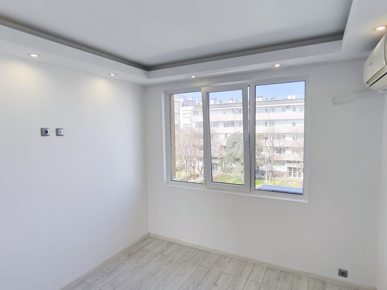 Apartment in a residential building in Pomorie, Bulgaria