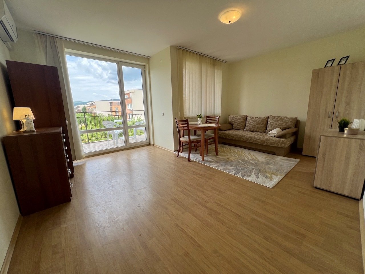 Spacious studio in the Orchid Fort Garden complex, Sunny Beach, Bulgaria