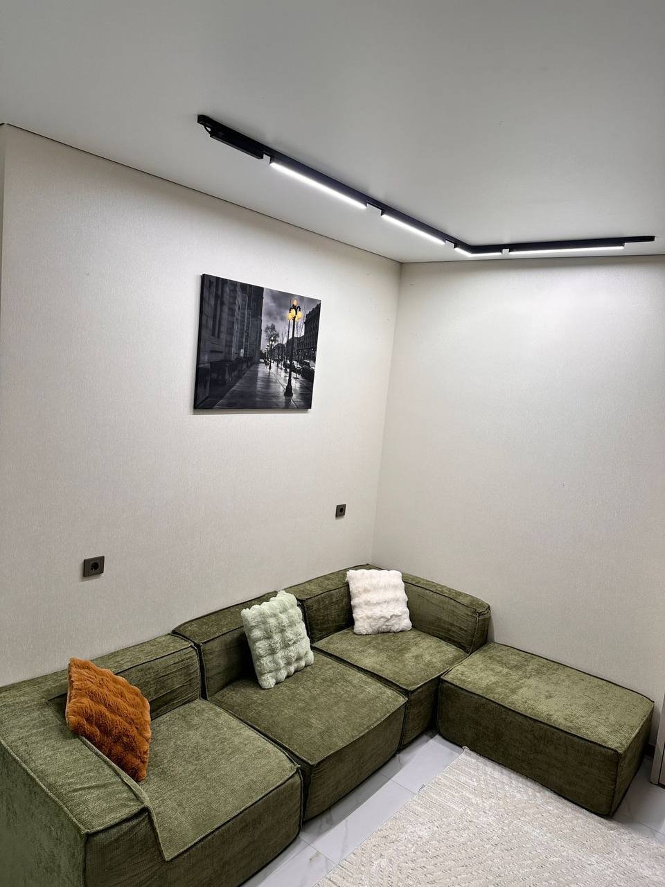 Stilvolles Designer-Studio-Apartment in Batumi, Georgien – durchdachtes Raumkonzept, vollständig renoviert und bezugsfertig