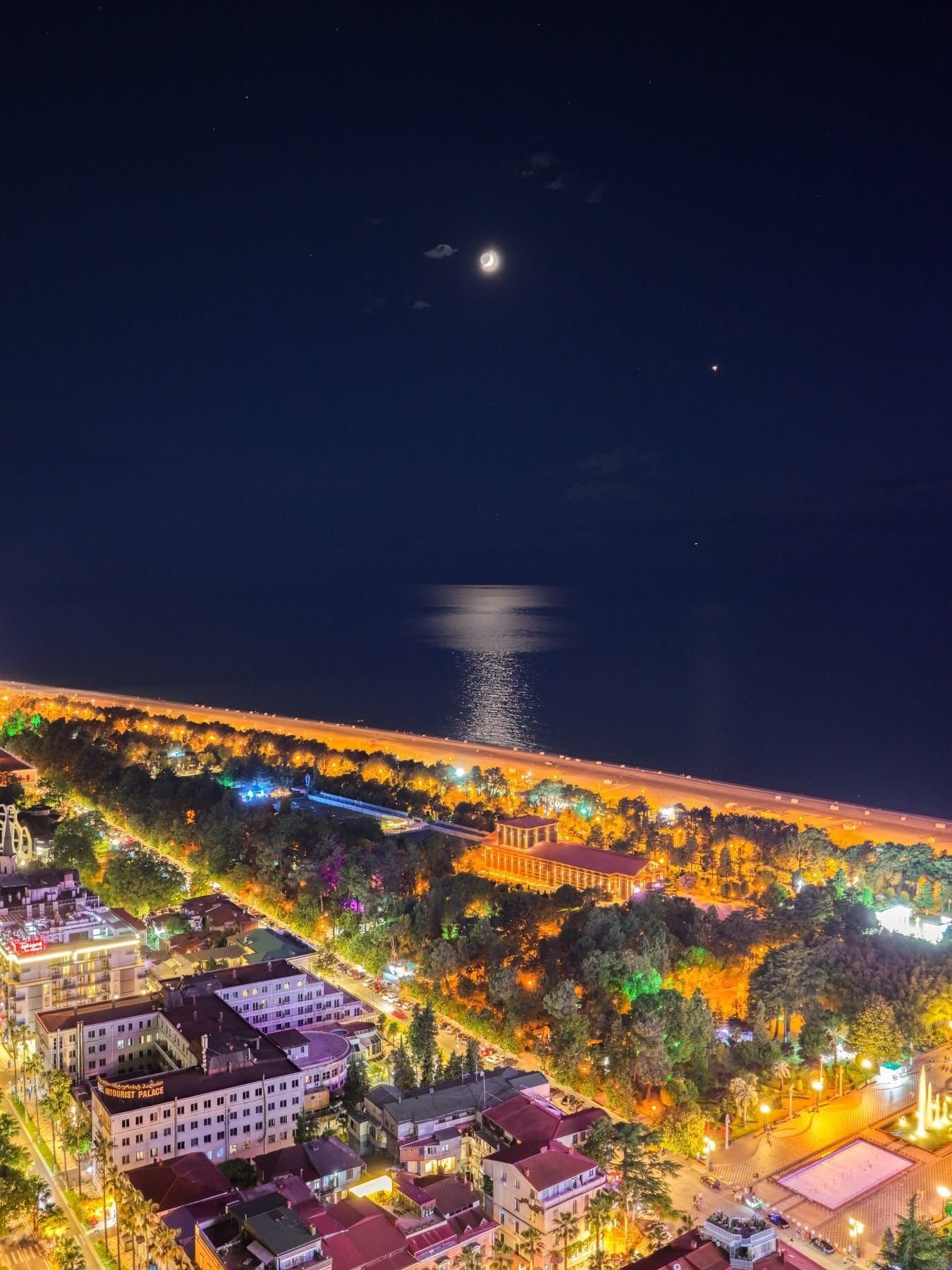 Bright renovated studio apartment in Batumi, Georgia with beautiful sea and green views