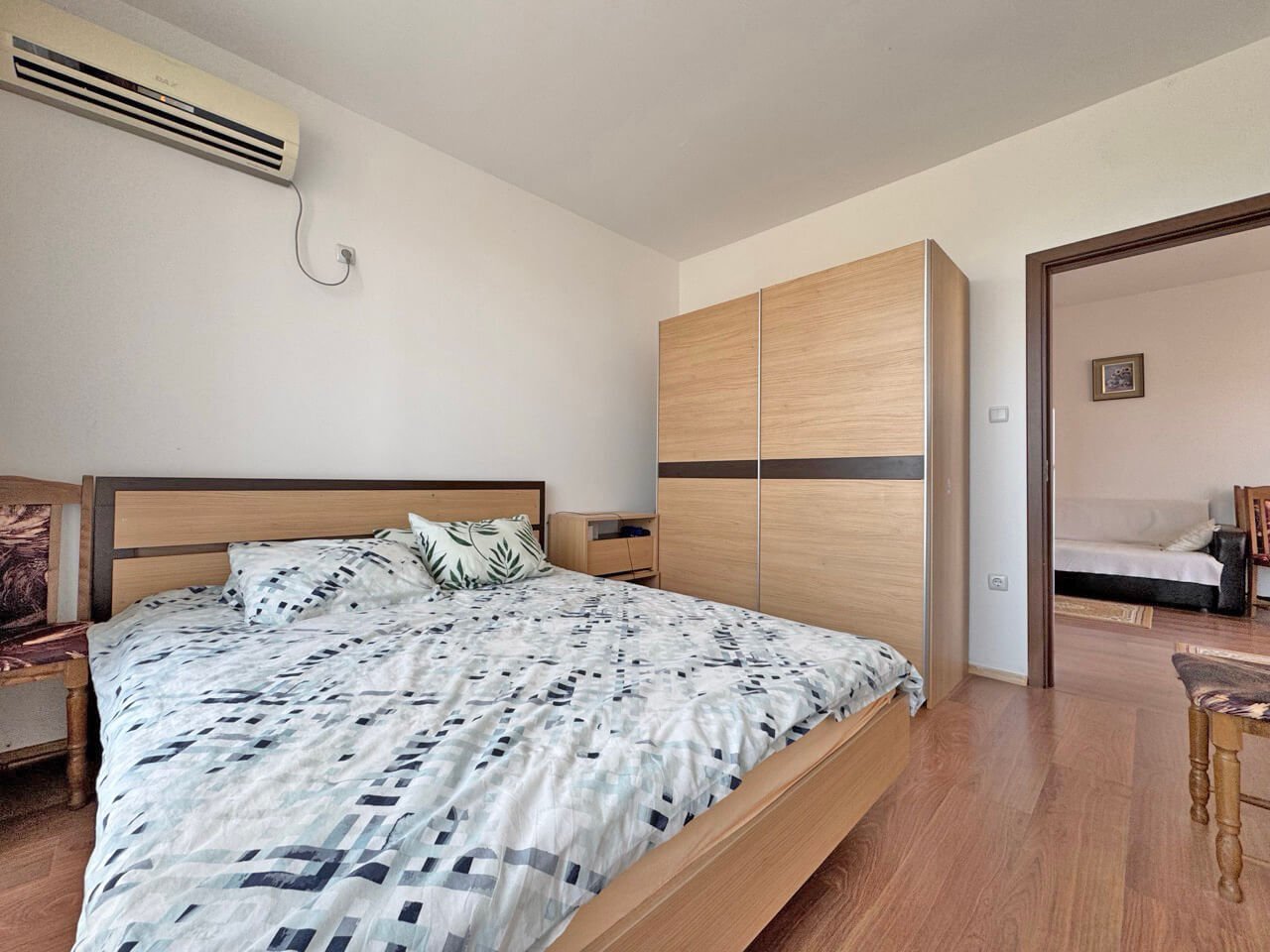 Three-room apartment with mountain views in the Sunny Day 6 residential complex at Sunny Beach, Bulgaria