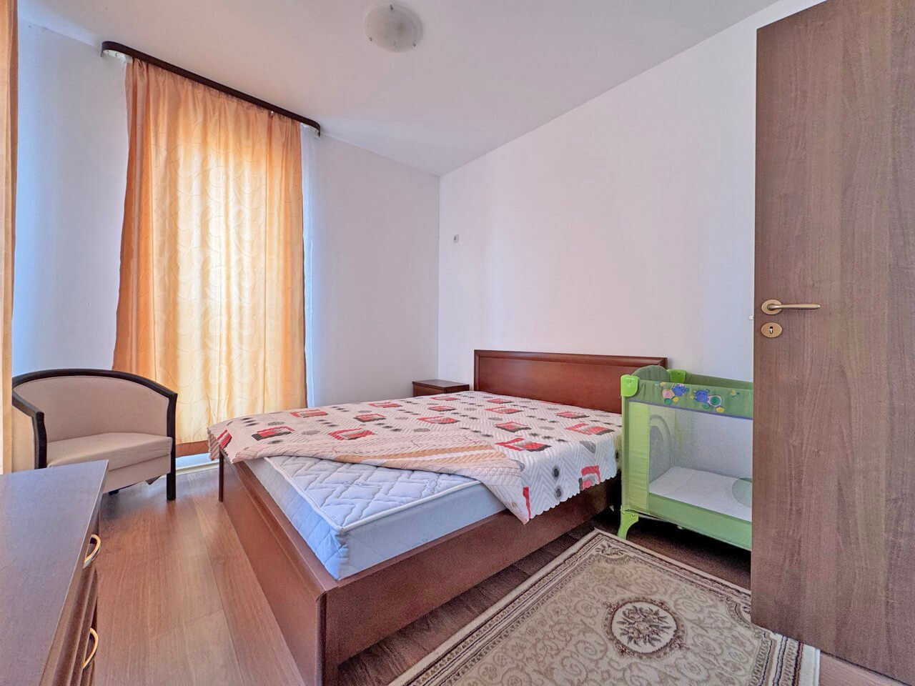 Three-room apartment with mountain views in the Sunny Day 6 residential complex at Sunny Beach, Bulgaria