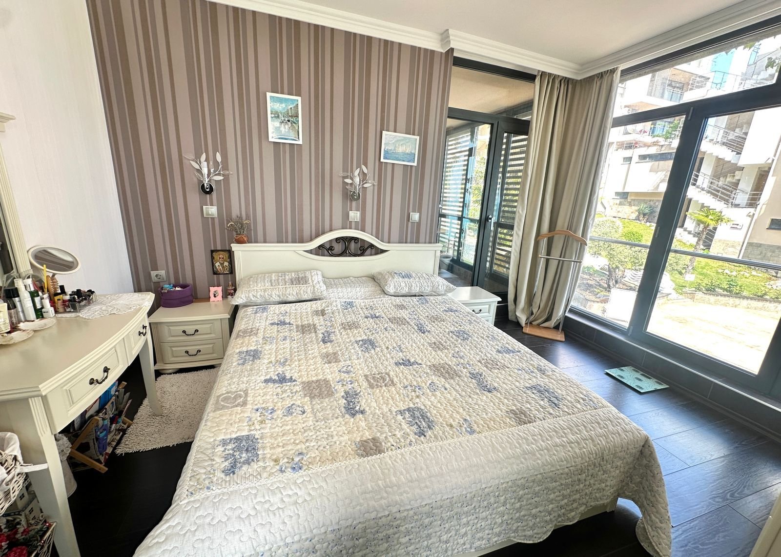 Three-room apartment with sea view in the exclusive Dolce Vita complex, Sveti Vlas, Bulgaria