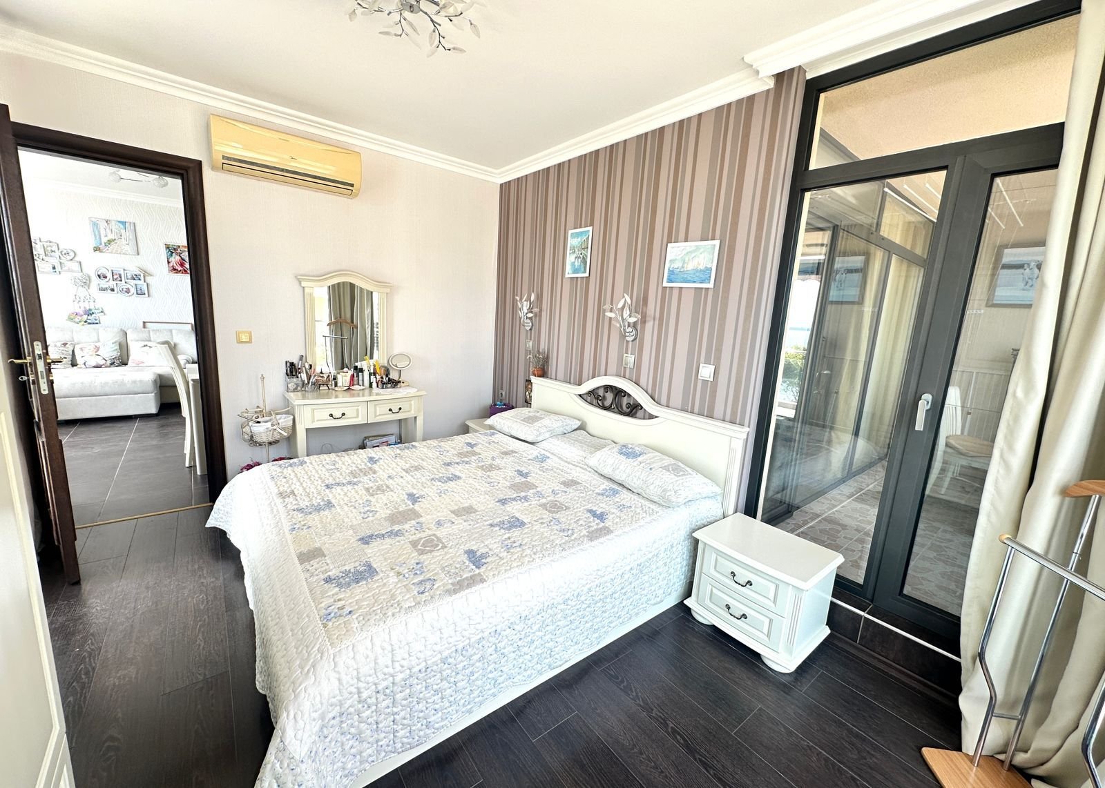 Three-room apartment with sea view in the exclusive Dolce Vita complex, Sveti Vlas, Bulgaria