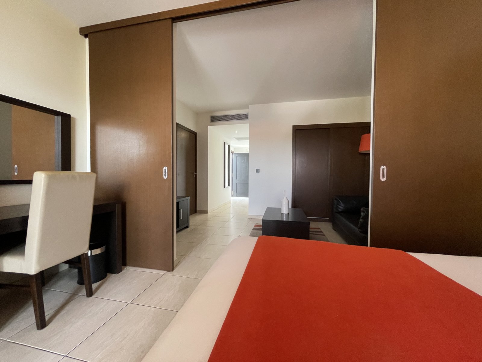 Garantierte Rendite, Apartment mit einem Schlafzimmer und Blick auf die Pools im Melia Llana Beach Resort, Kap Verde