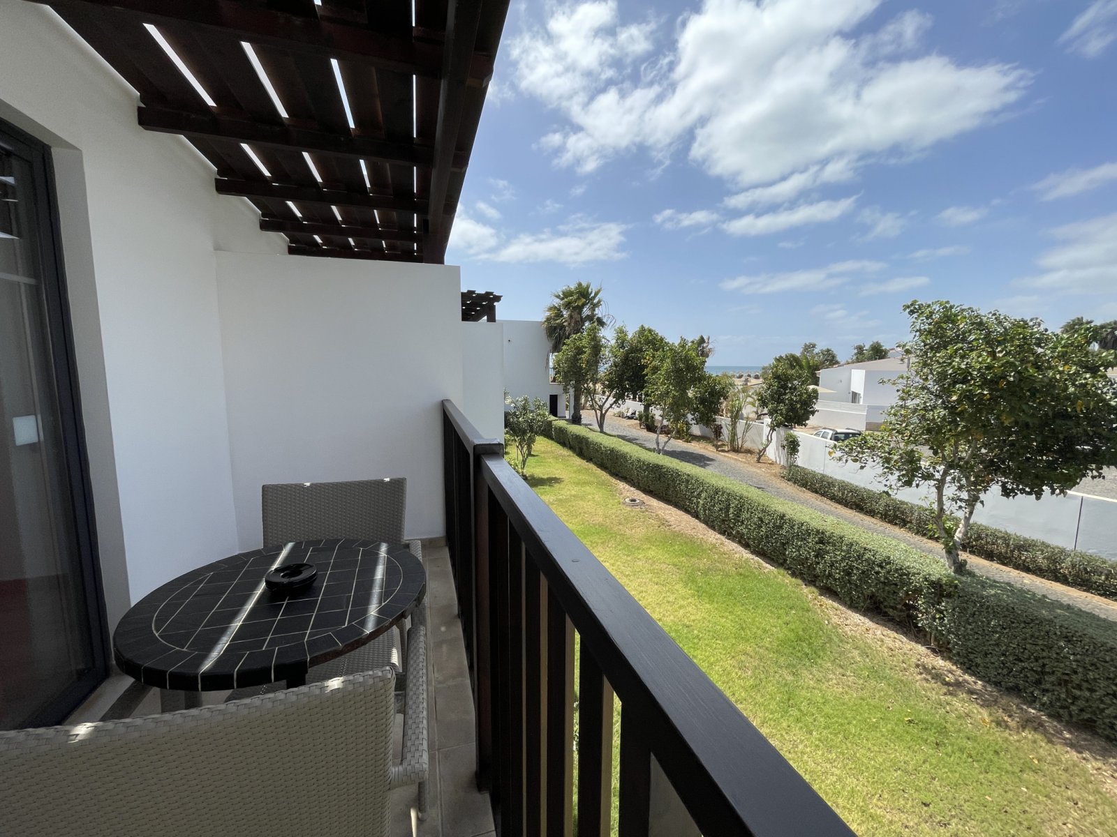 Garantierte Rendite, Apartment mit einem Schlafzimmer und Blick auf die Pools im Melia Llana Beach Resort, Kap Verde