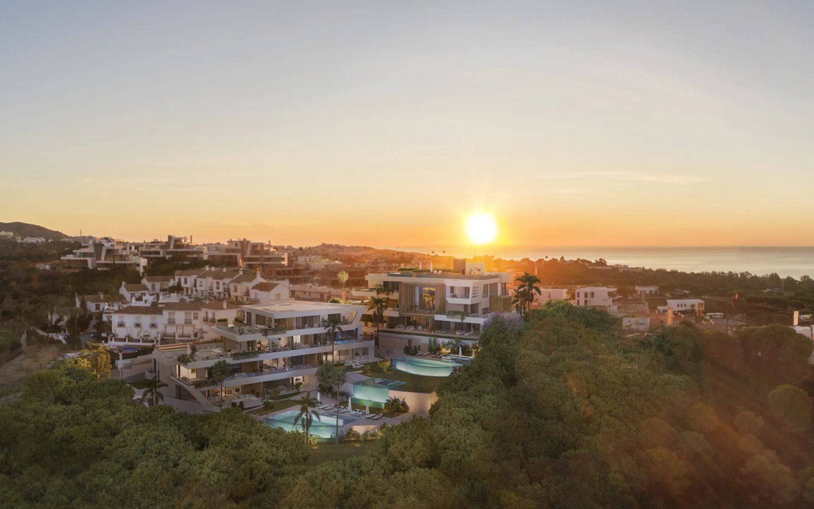 Exclusive ground floor apartment with sea views, next to the beach, Marbella