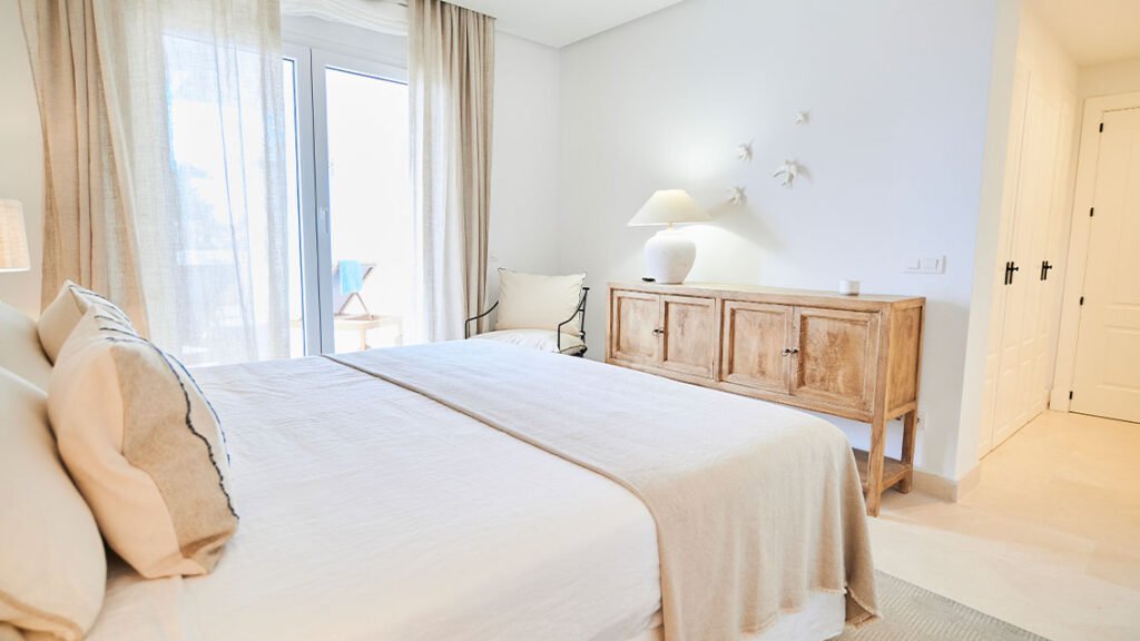 Luxury apartment by the beach and golf, Marbella