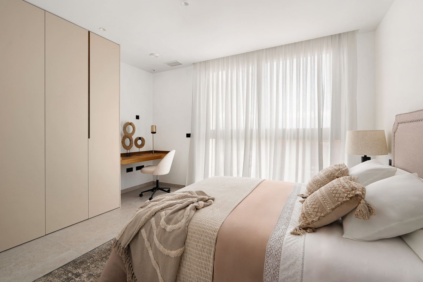 Modern villa with pool, quiet La Nucia, La Nucia