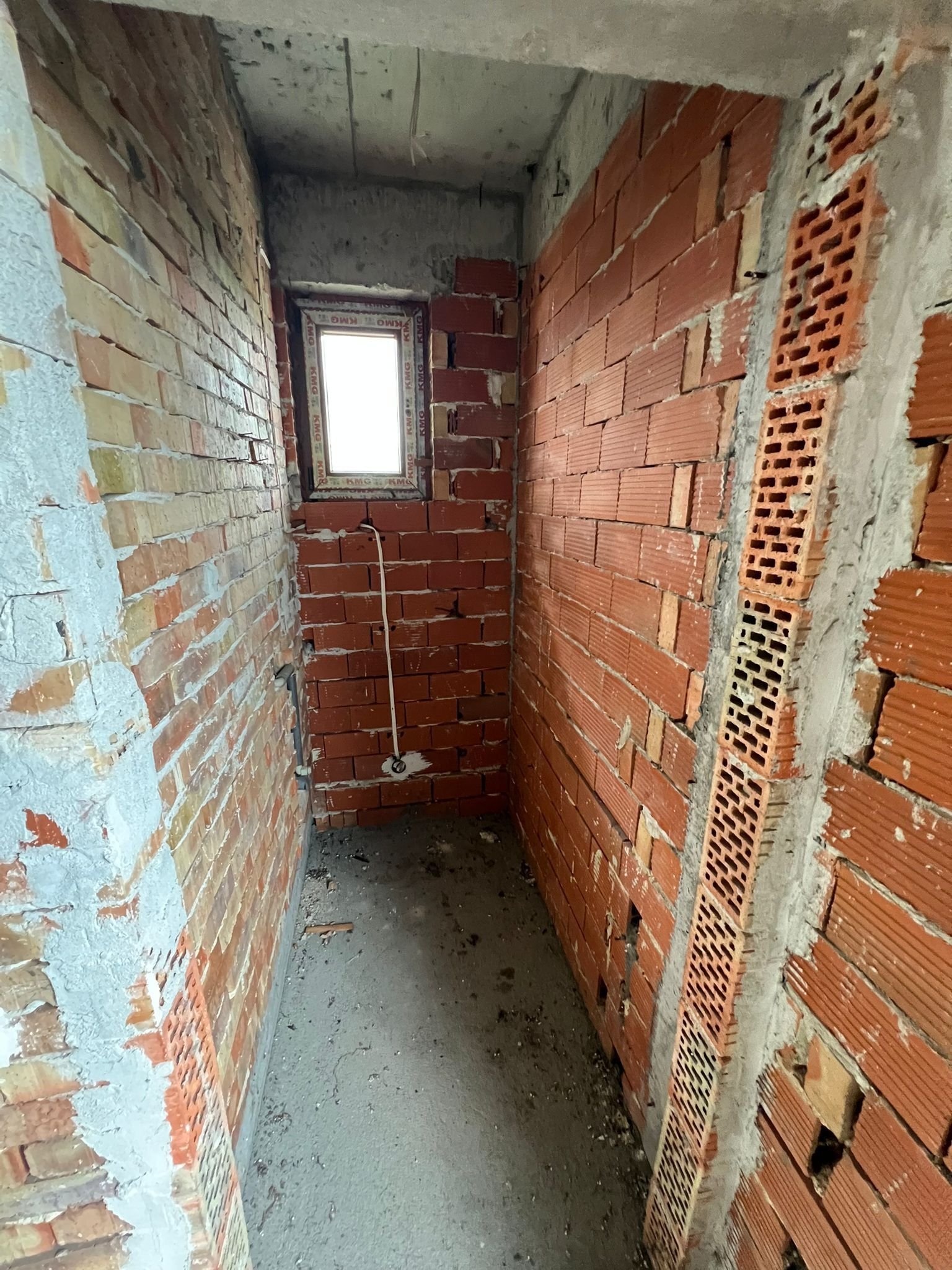 4-room house in the Floral Meadows residential community, Aheloy, Bulgaria
