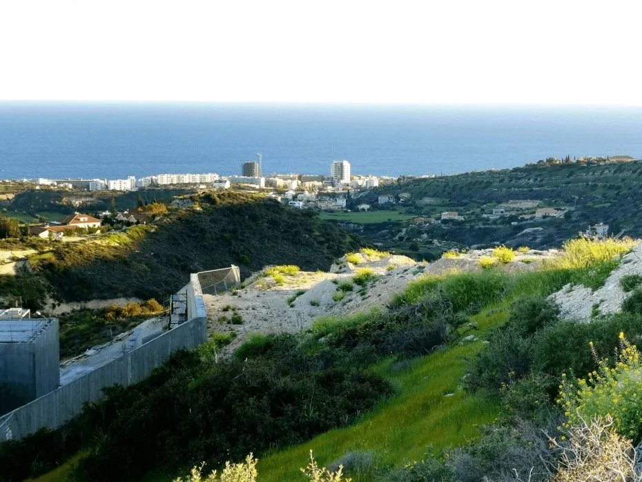 Residential Land in Agios Tychonas, Limassol