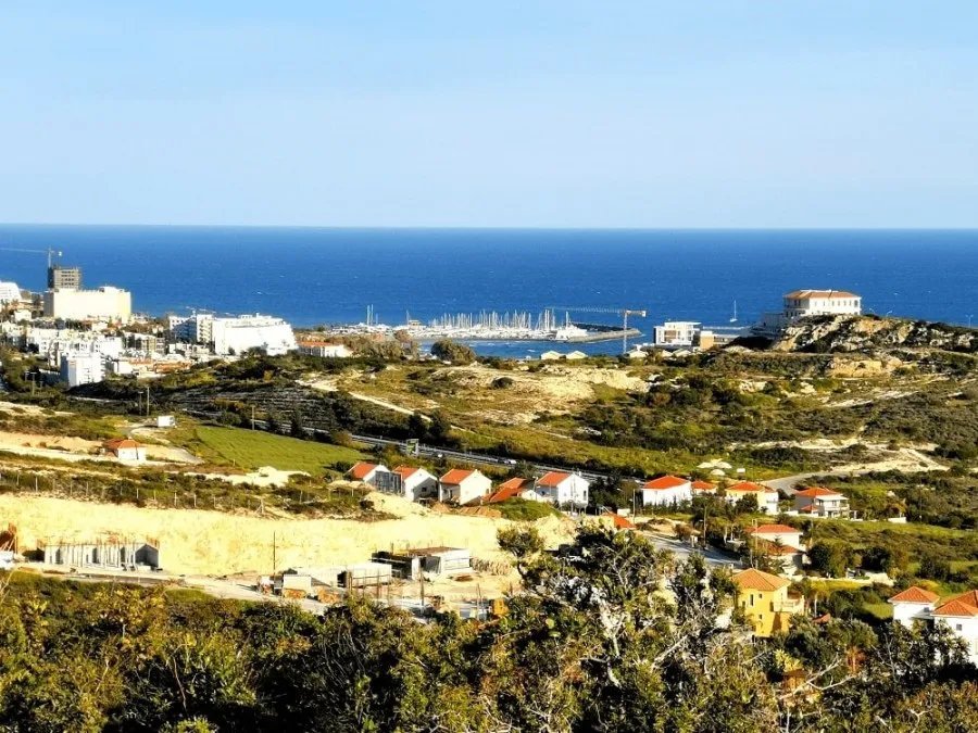 Residential Land in Agios Tychonas, Limassol