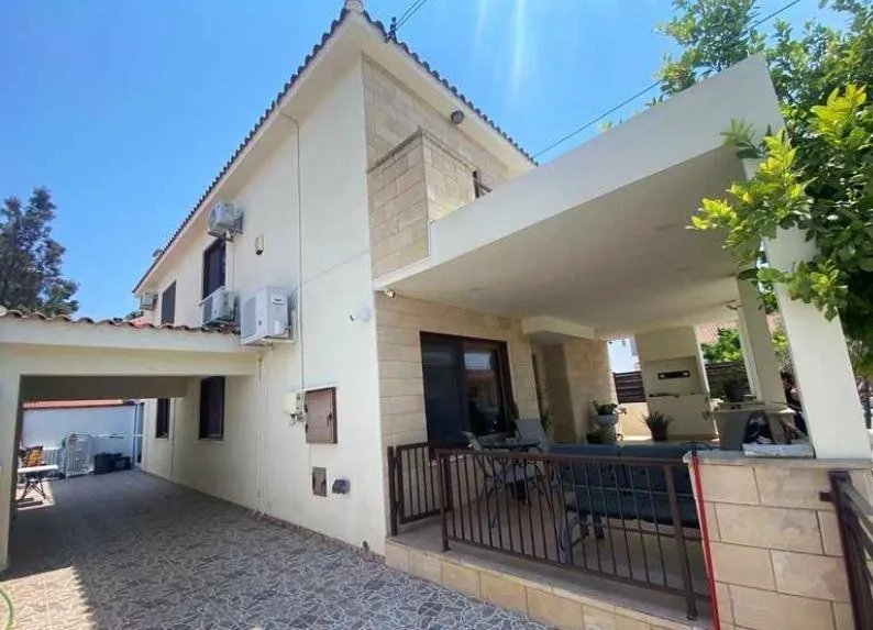 Aradippou - Agios Fanourios: Detached Villa in Aradippou - Agios Fanourios, Larnaka 