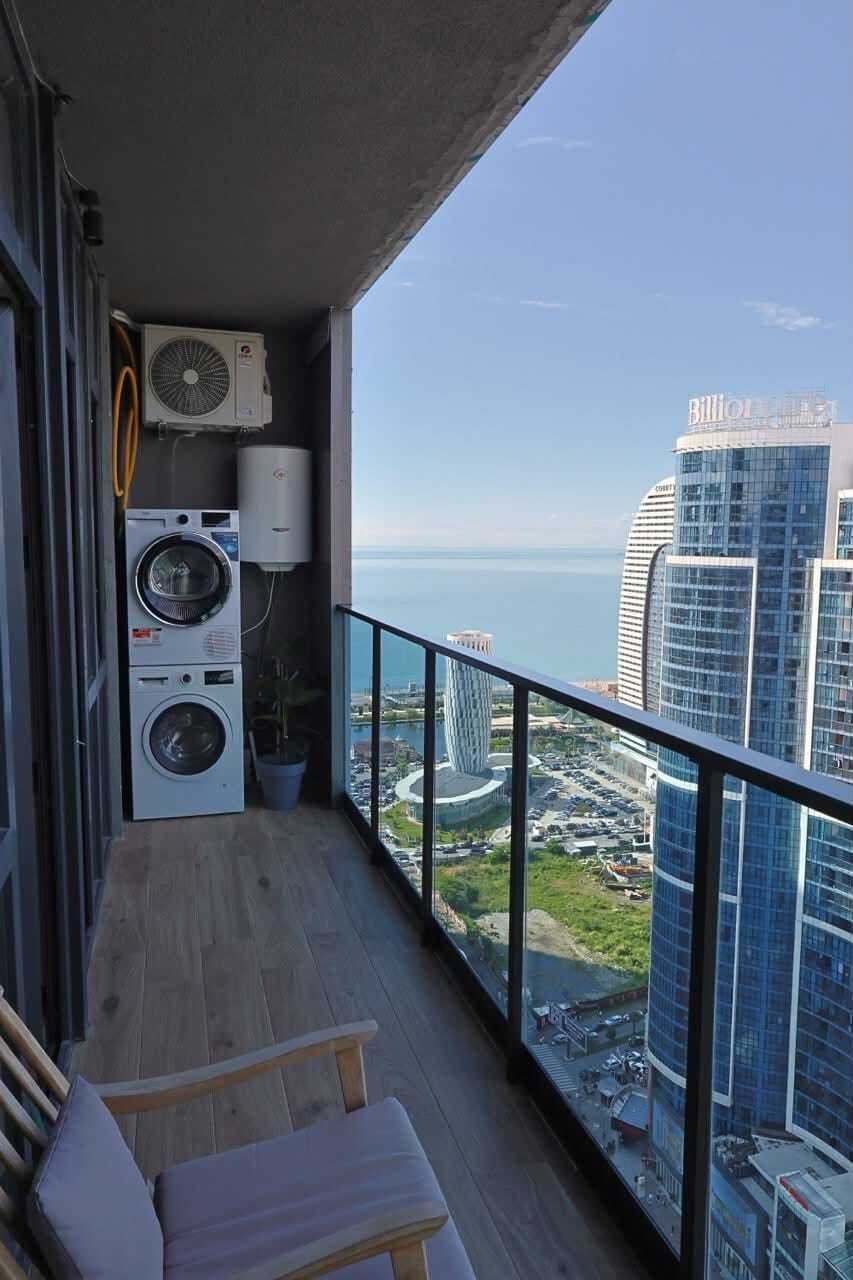 Modern 1-bedroom apartment on a high floor in Batumi, Georgia – panoramic view of the sea and mountains