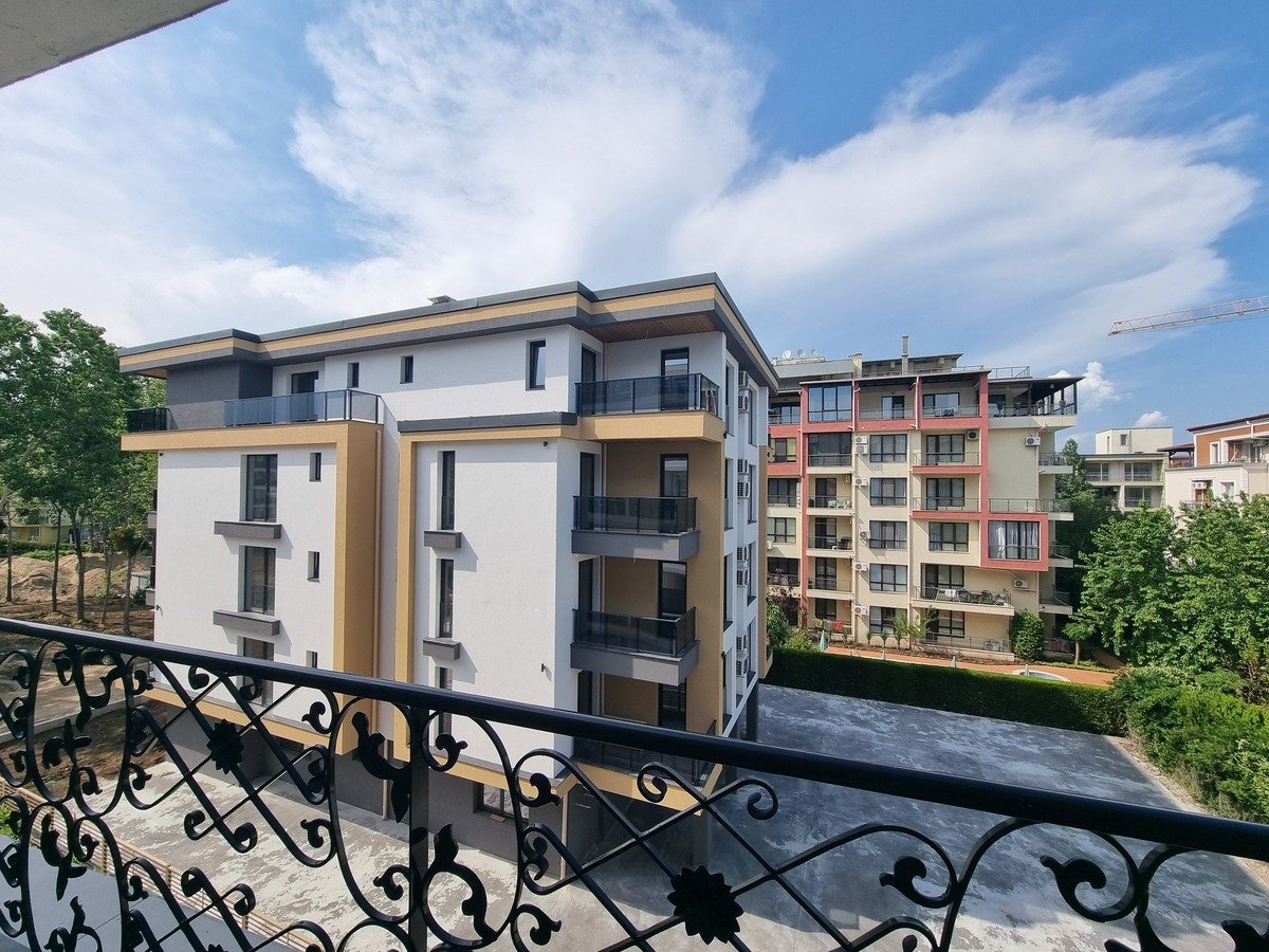 Unfurnished studio in the Magnolia Residence 7, Sunny Beach, Bulgaria