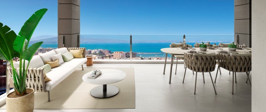 Luxuriöses Penthouse mit atemberaubendem Panoramablick auf das Meer, Torrevieja.